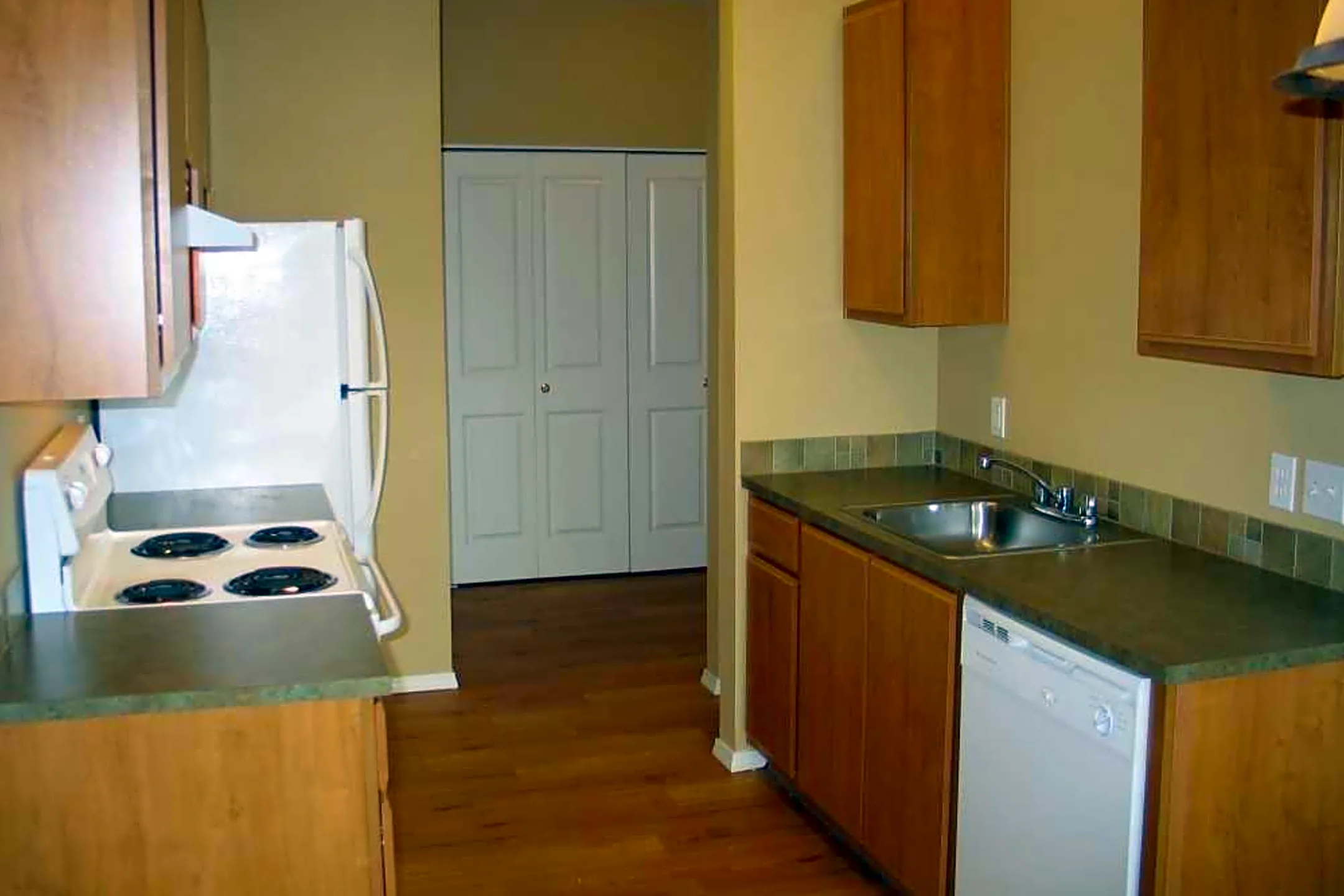 Harmony Crossing Apartments - Keizer, OR 97303