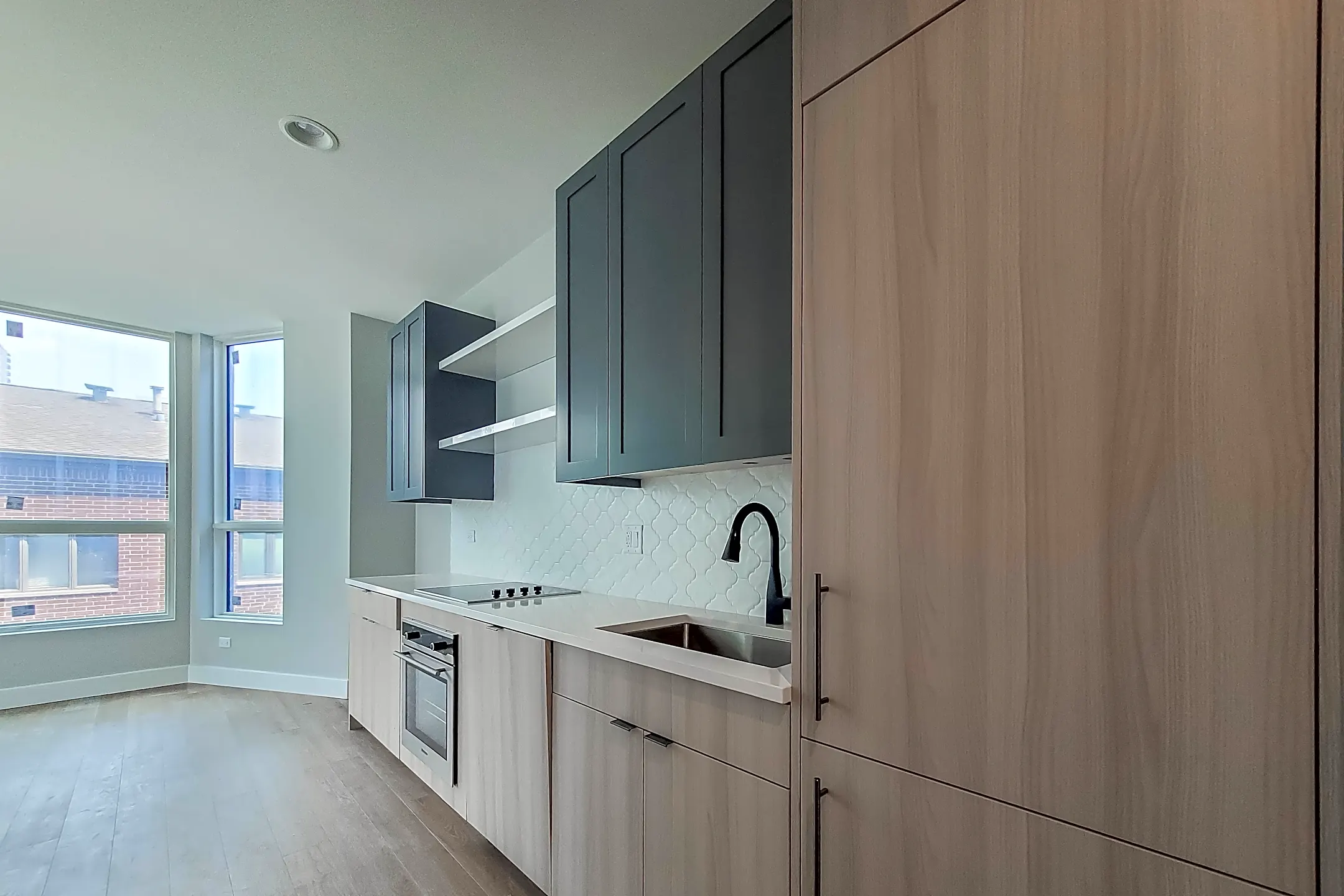The Clark - 1201 North Clark Street | Chicago, IL Apartments for Rent