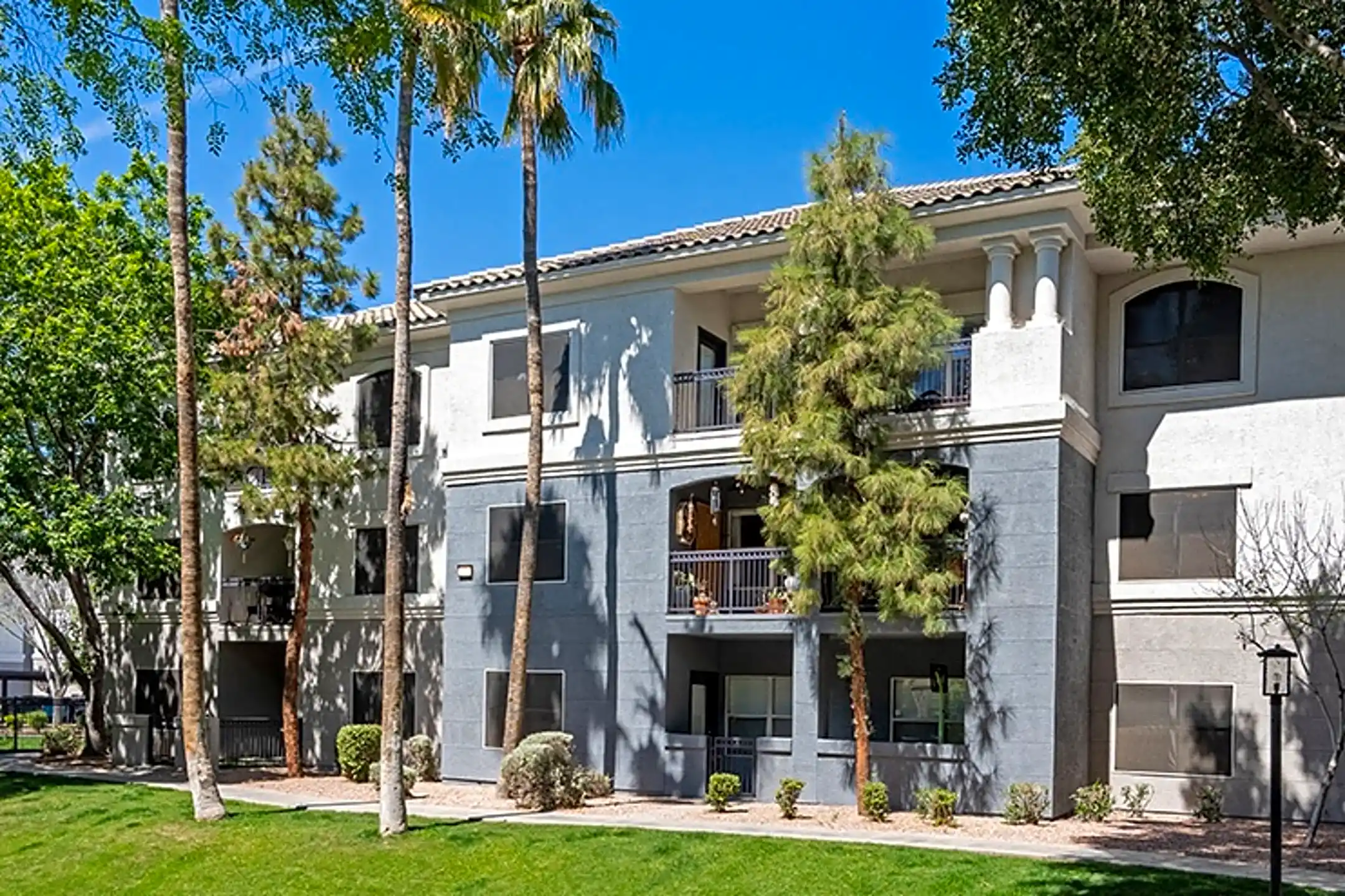 Estates On Maryland 1802 W Maryland Ave Phoenix, AZ Apartments for