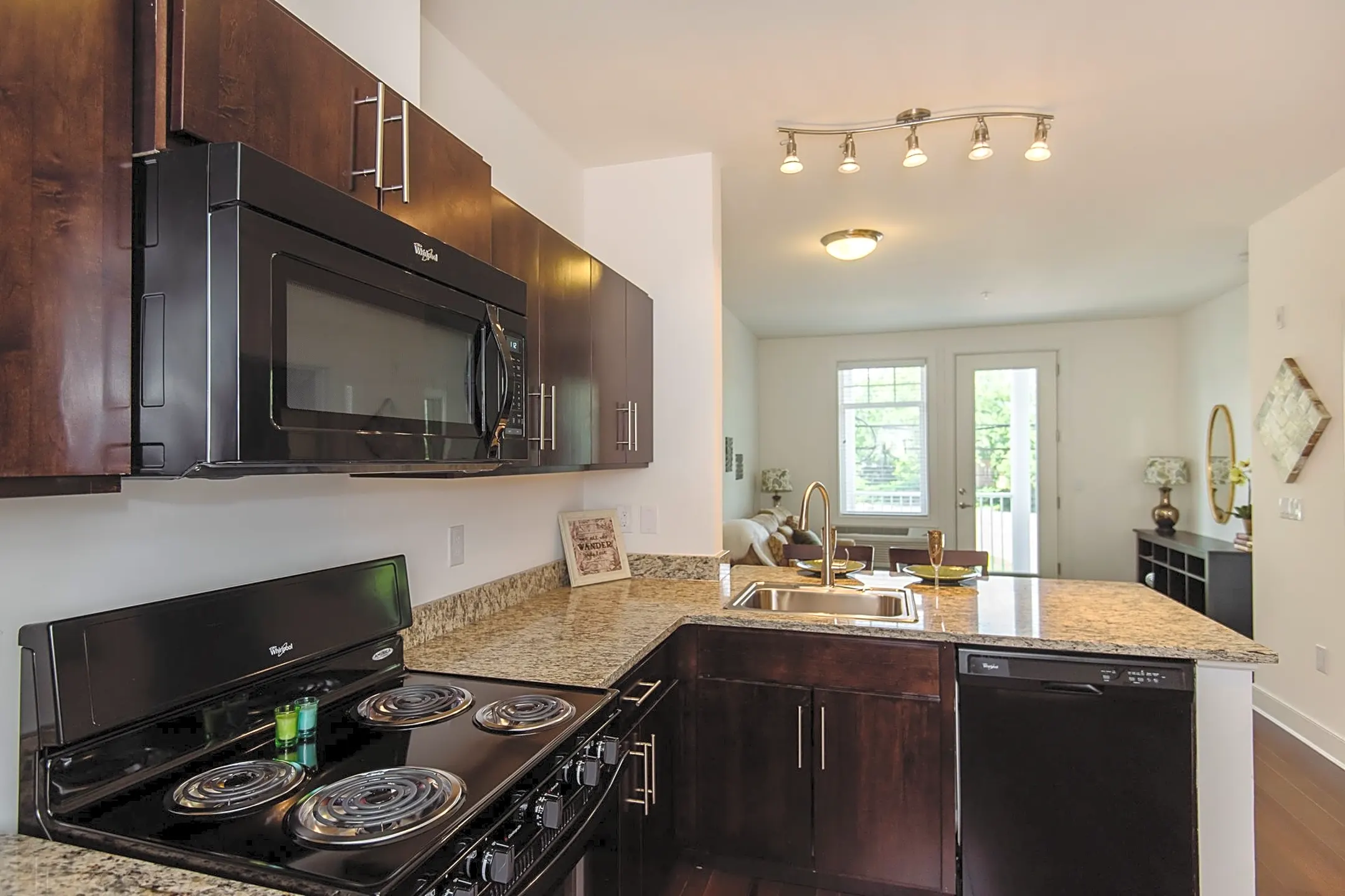 Meridia Main Station 534 E Main St Bound Brook, NJ Apartments for