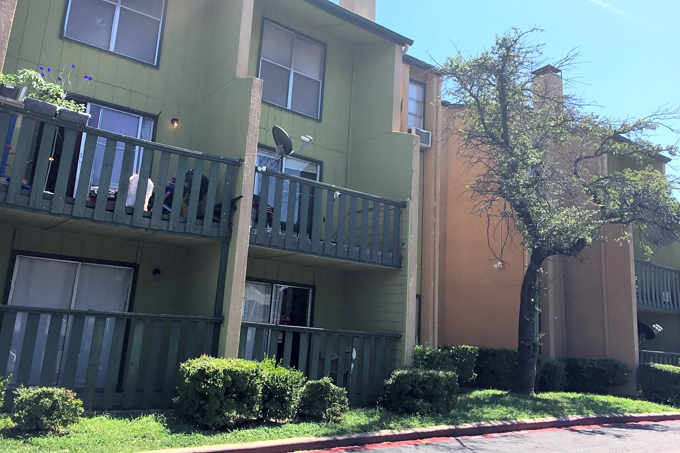 Sunchase Park Apartments