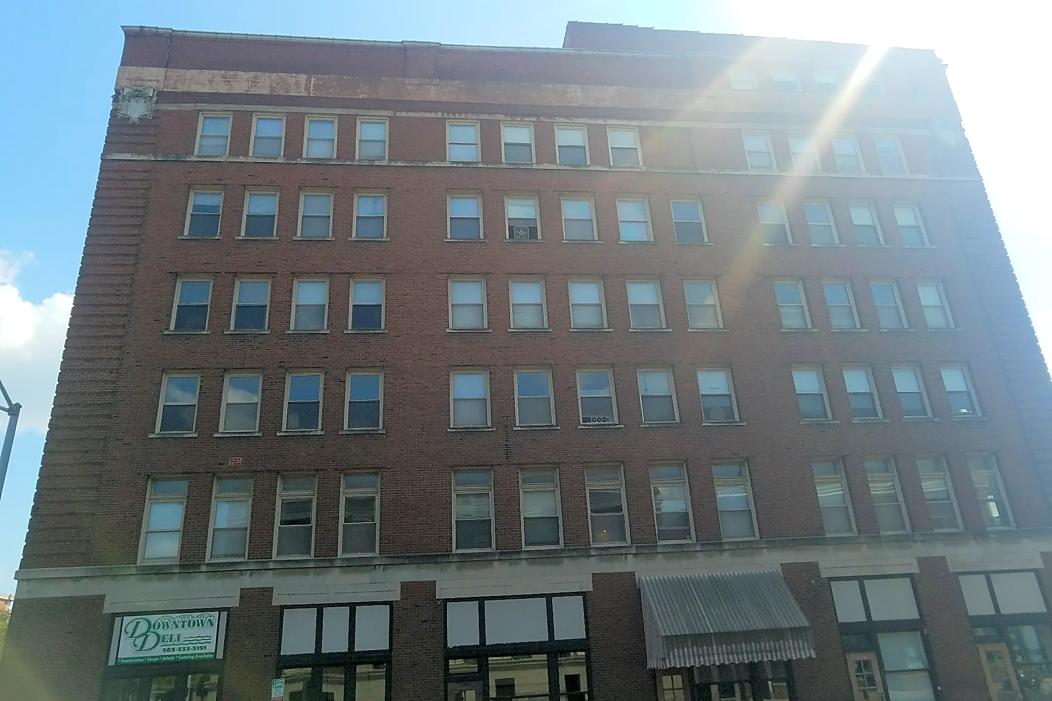 Pool - The Davenport - Davenport, IA