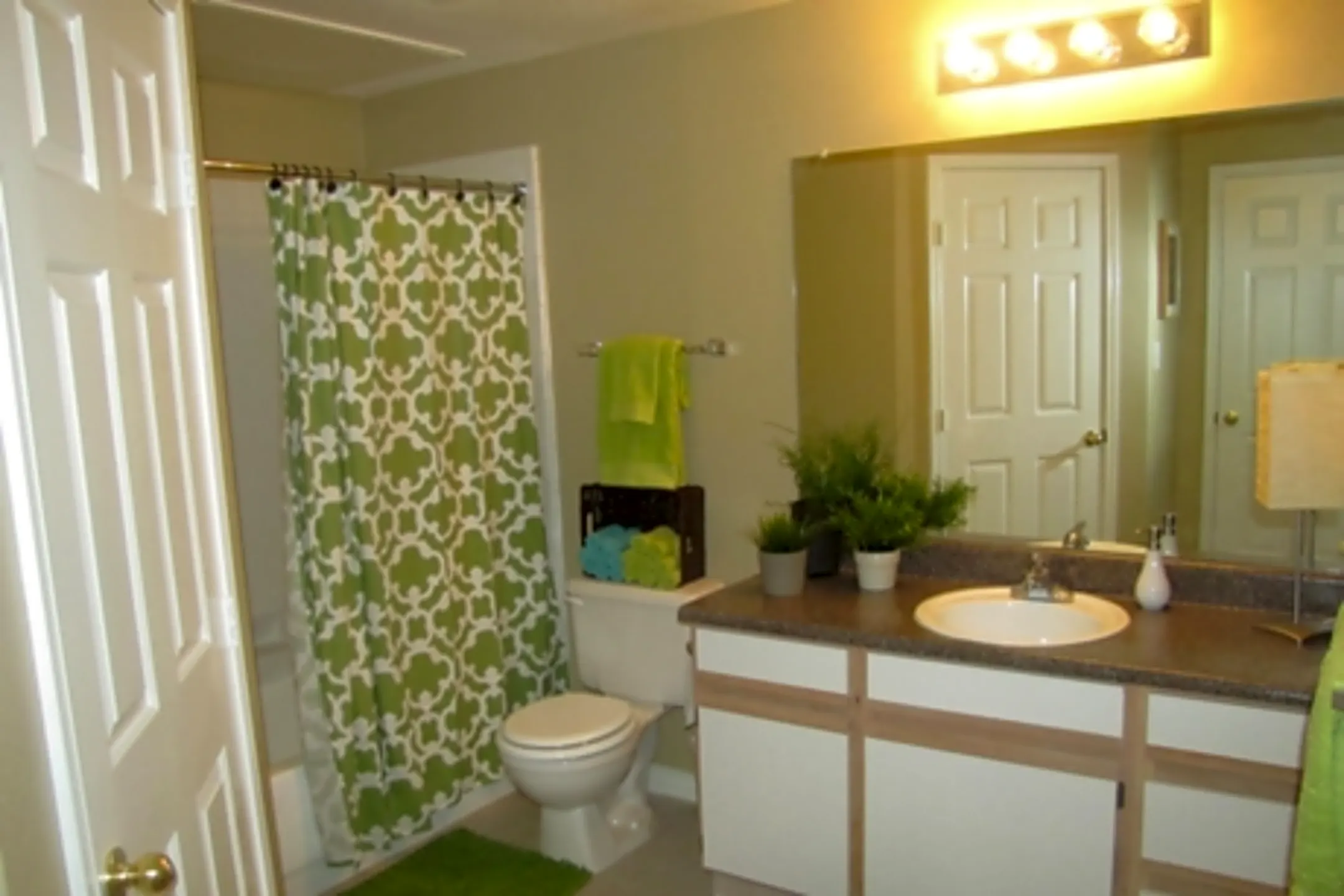 The Gates of Cedar Hill 201 S Joe Wilson Rd Cedar Hill, TX