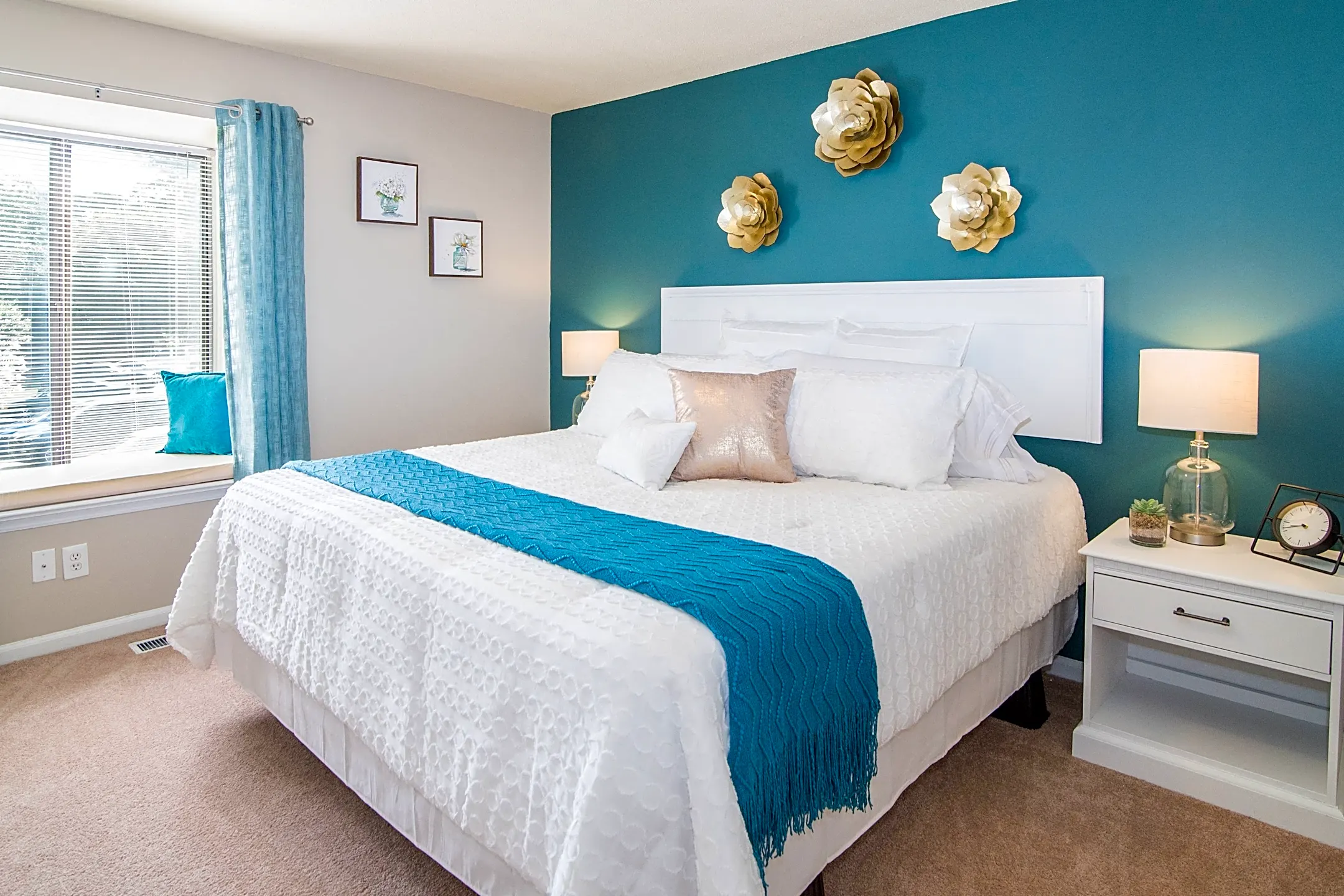 Four Seasons Townhomes 2705 Four Seasons Blvd Greensboro, NC