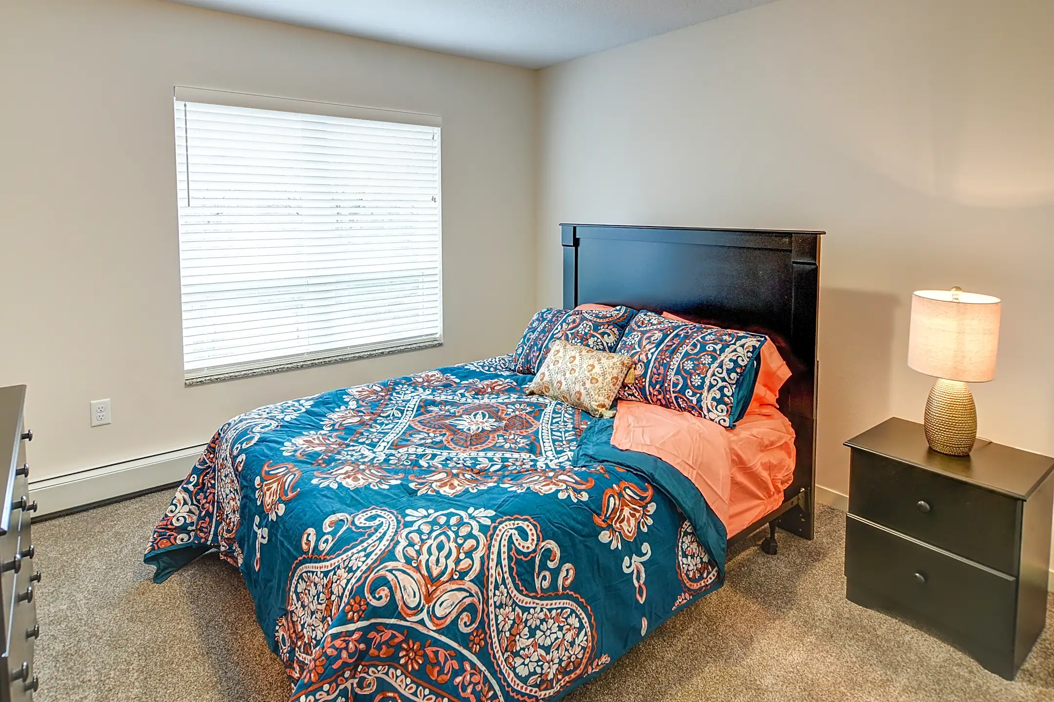 Depot on Main Zimmerman, MN 55398