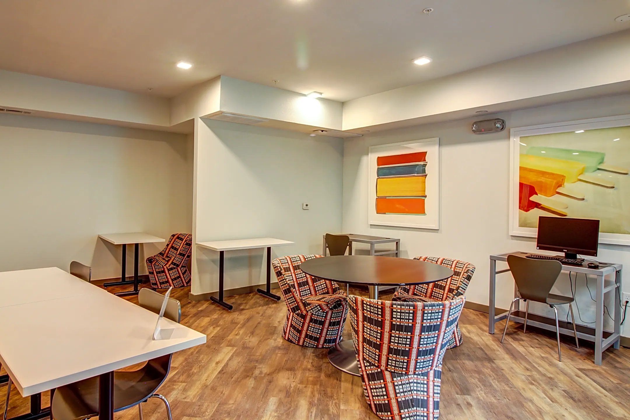 Campus Vue Student Apartments 4459 N Macgregor Way Houston, TX