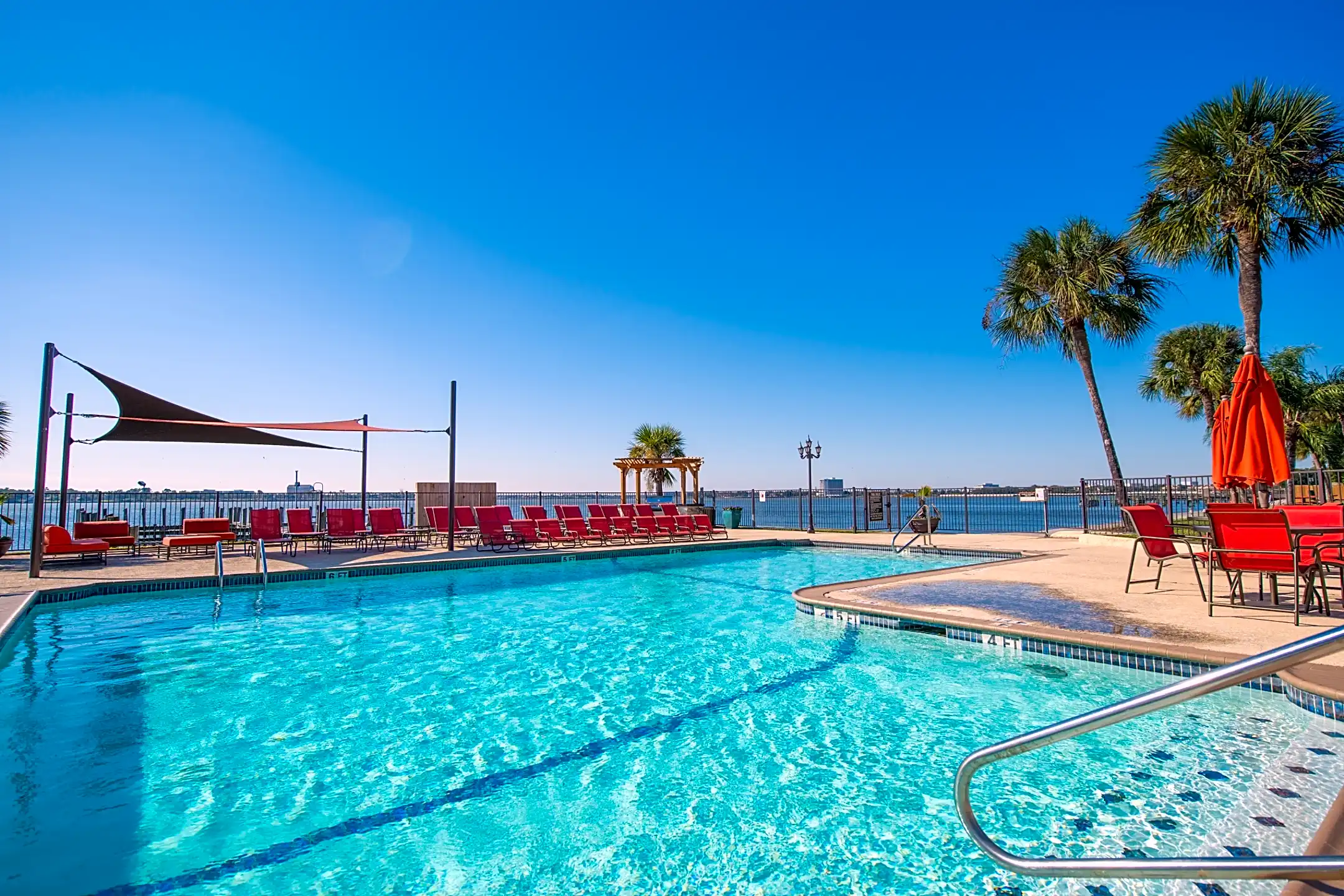 Encore On The Bay Apartments Seabrook, TX 77586