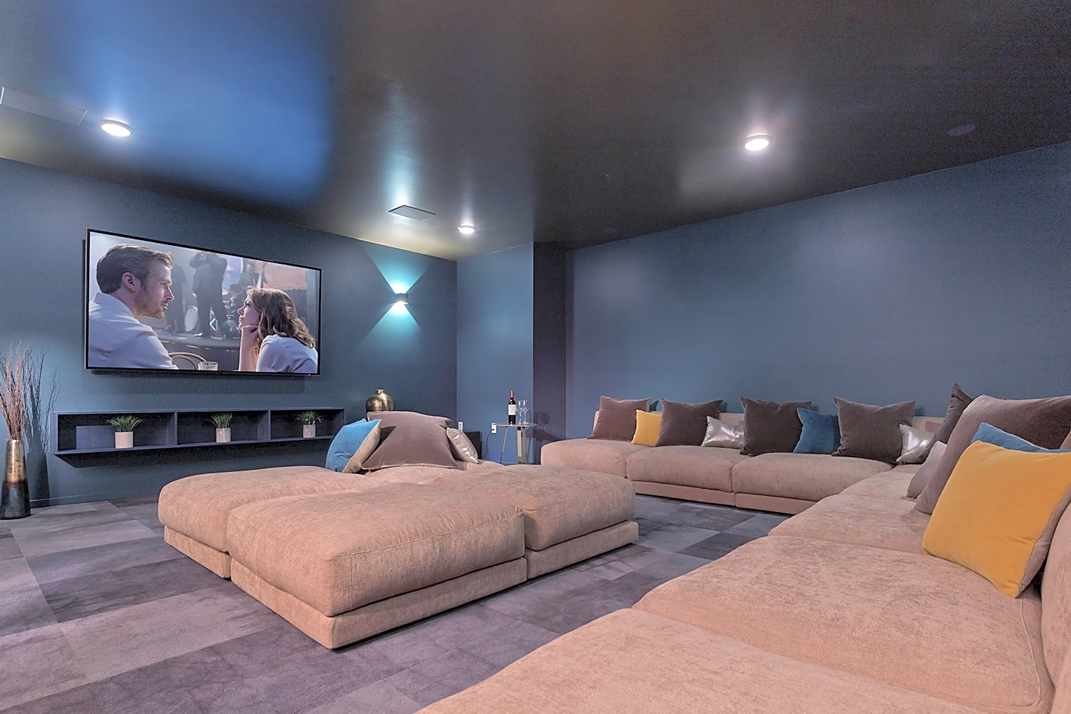 Hadley 2601 76th Avenue Southeast Mercer Island, WA Apartments for