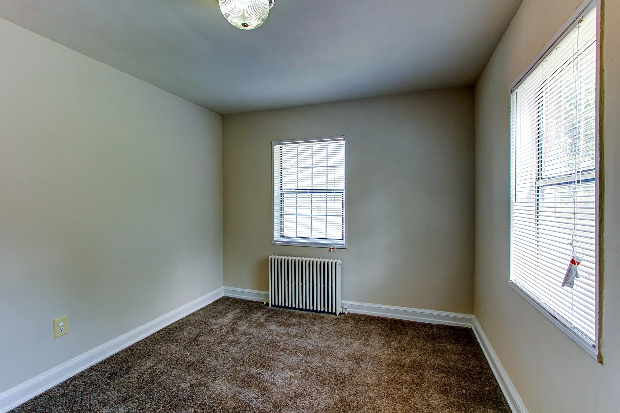 Hamilton Manor 3342 Lancer Dr Hyattsville, MD Apartments for Rent