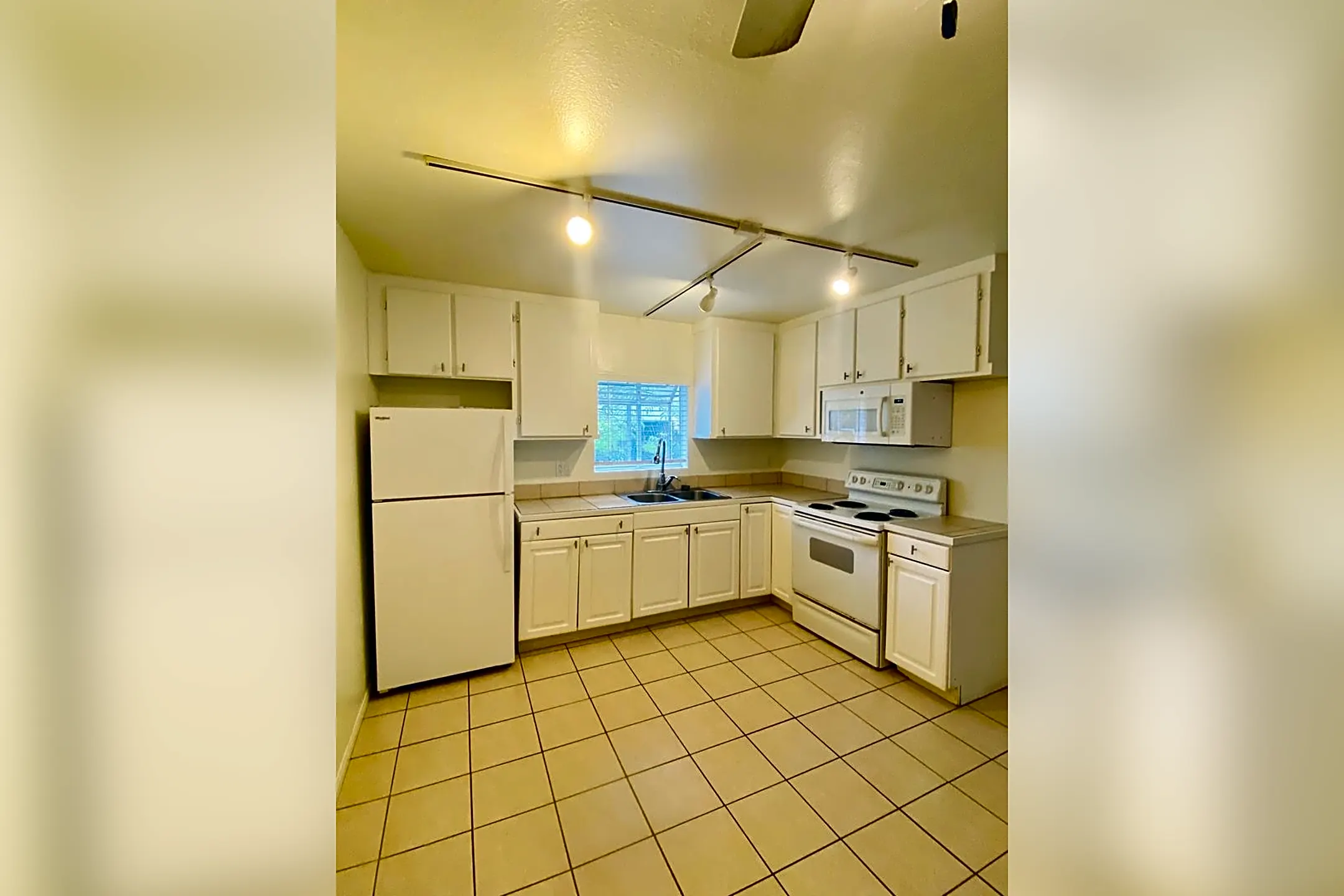 3626 S Barcelona St 3626 S Barcelona St unit 36263 Spring Valley