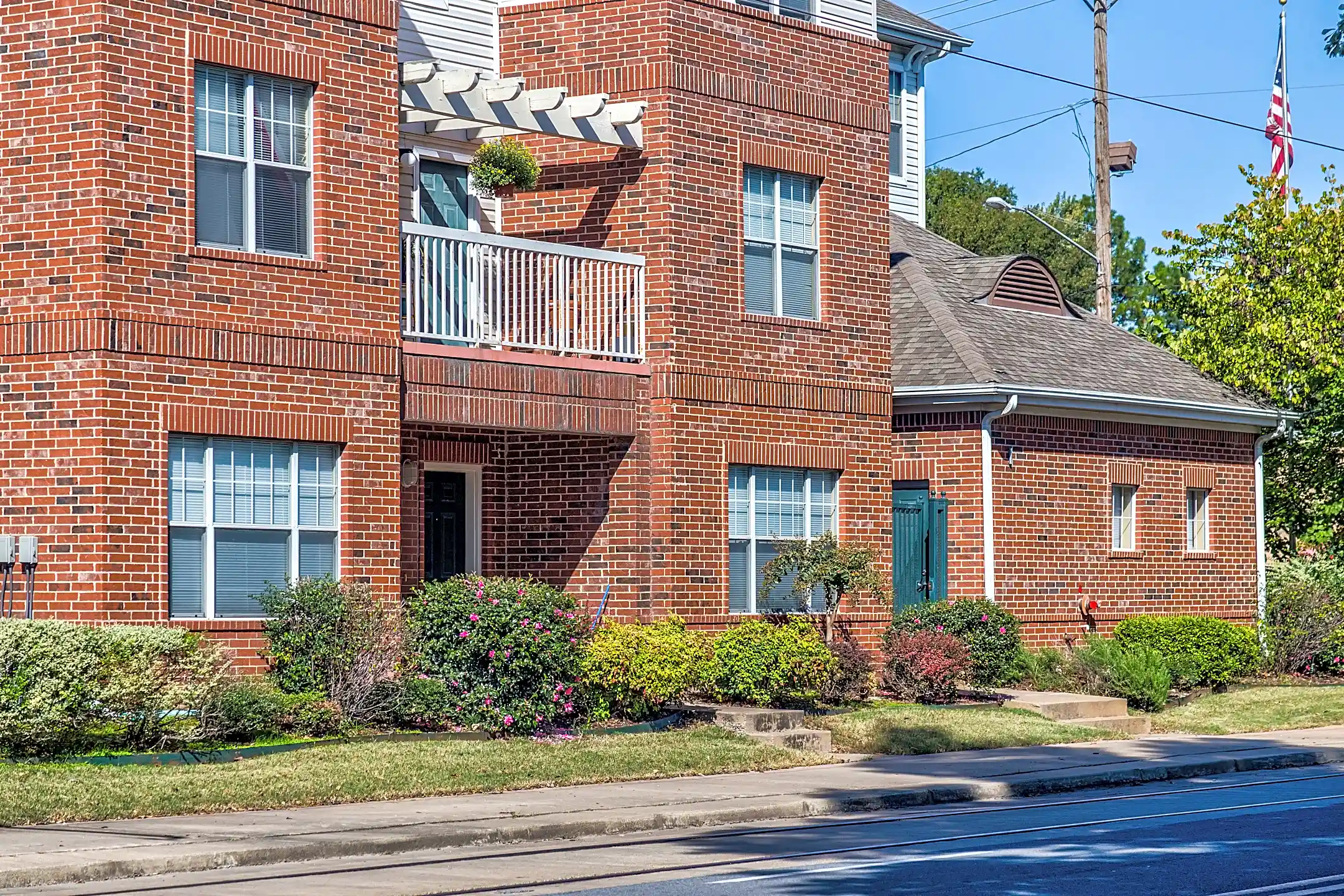 Argenta Square 617 N Maple St North Little Rock, AR Apartments for