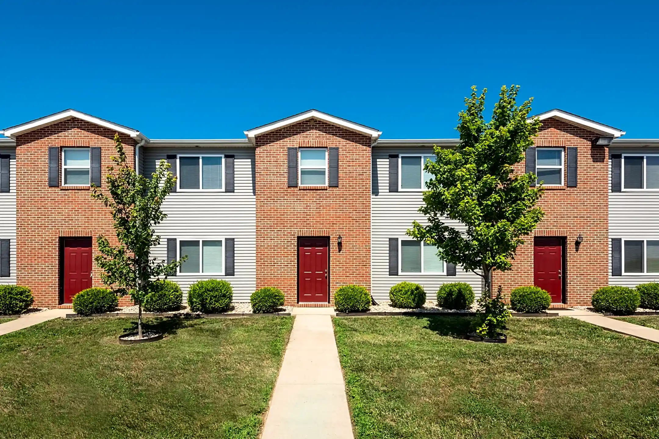 Hawkins Point Townhomes Mascoutah, IL 62258