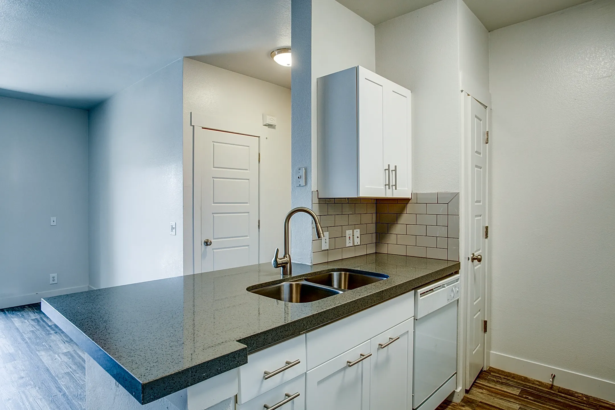 Preston Hollow 4150 South 300 East Salt Lake City, UT Apartments