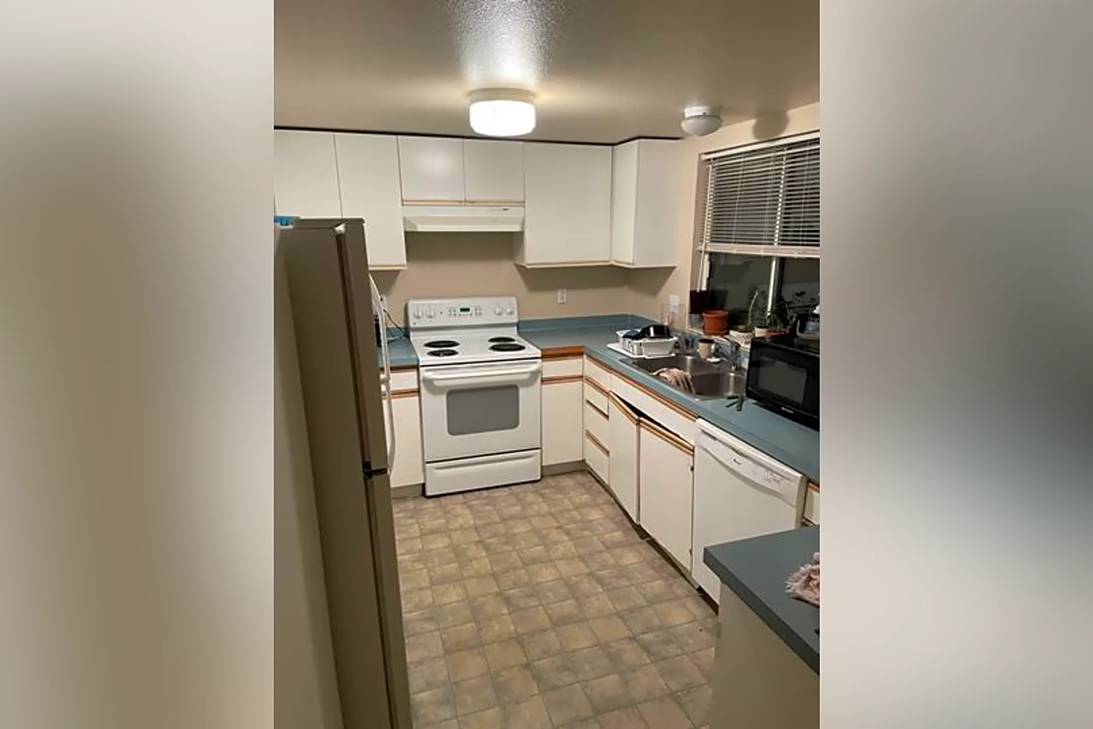 Kitchen - 2355 W Panama St - Boise, ID
