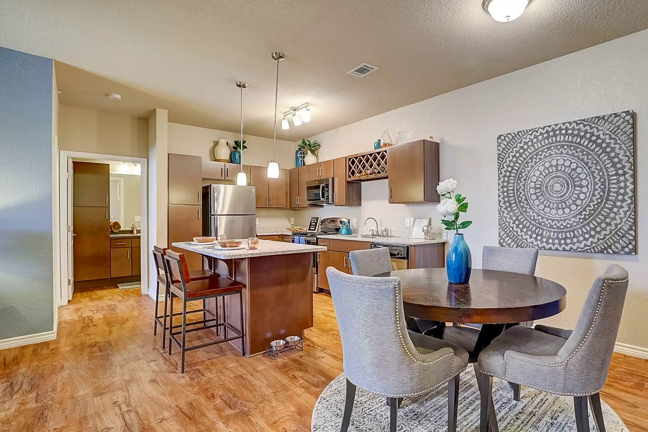 Springs at Round Rock 1200 E Old Settlers Blvd Round Rock, TX