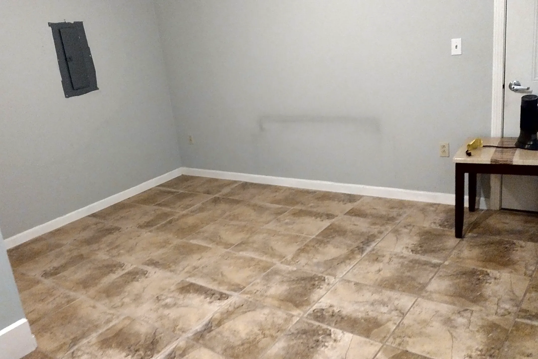 484 Bedford Street Apartments East Bridgewater, MA 02333