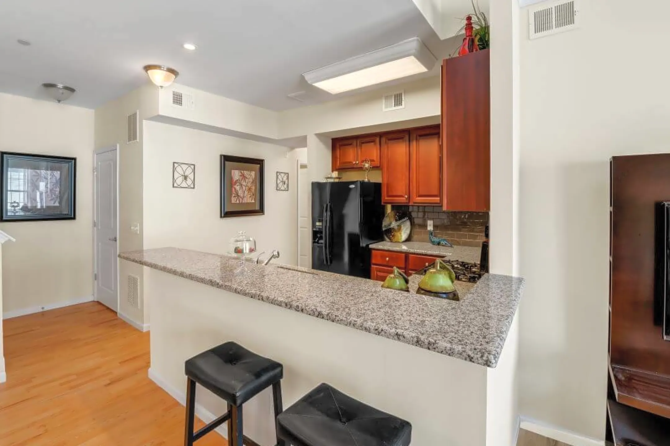 Stafford Preserve 101 Campbell Blvd Manahawkin, NJ Apartments for