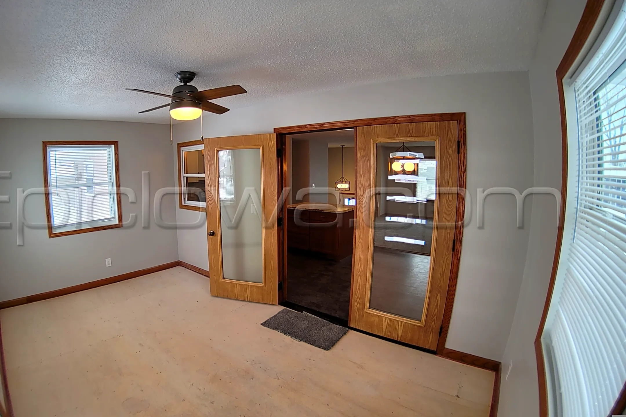 1335 Eisenhower Rd | Hiawatha, IA Houses for Rent | Rent.