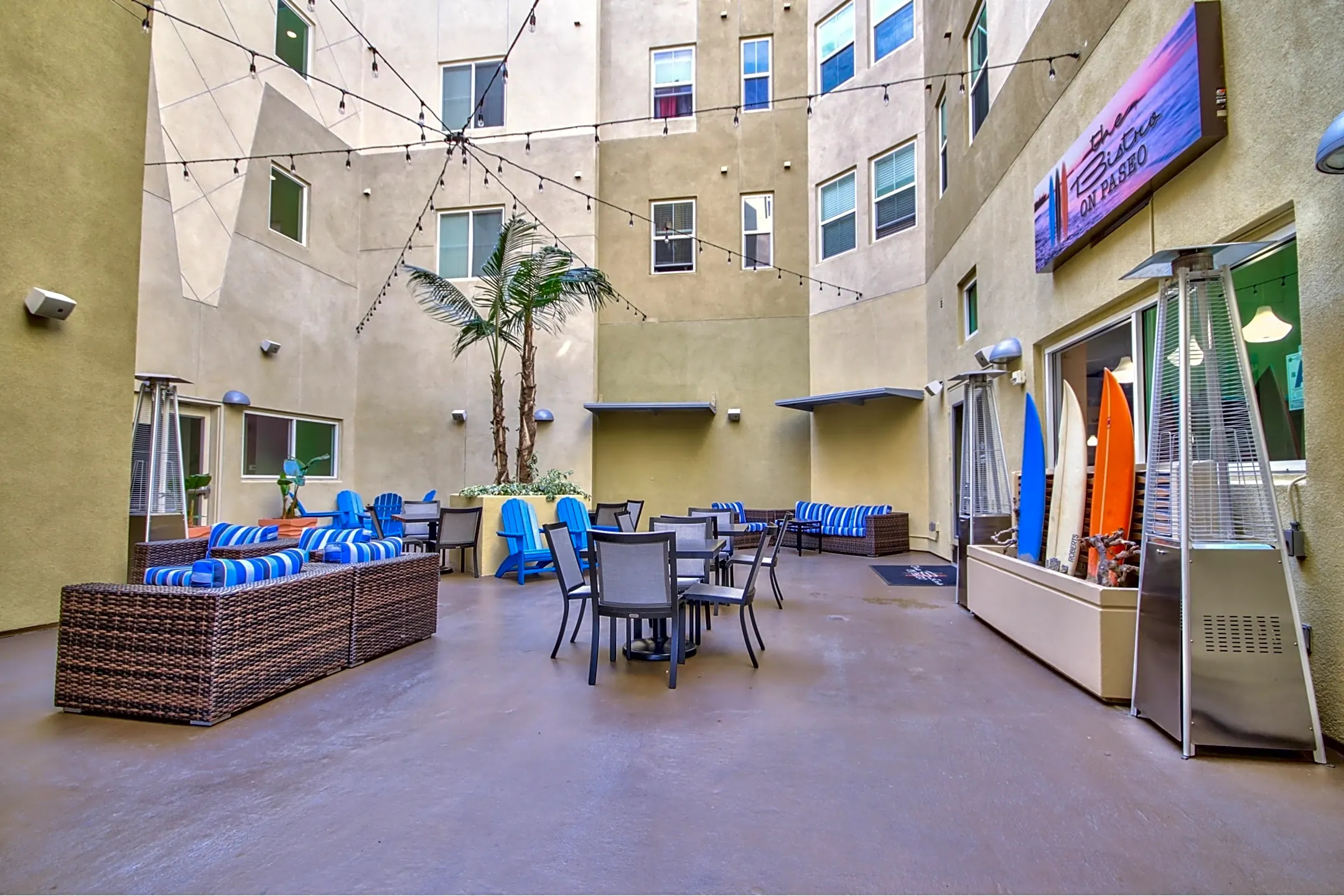 Courtyard - The Essential - San Diego, CA