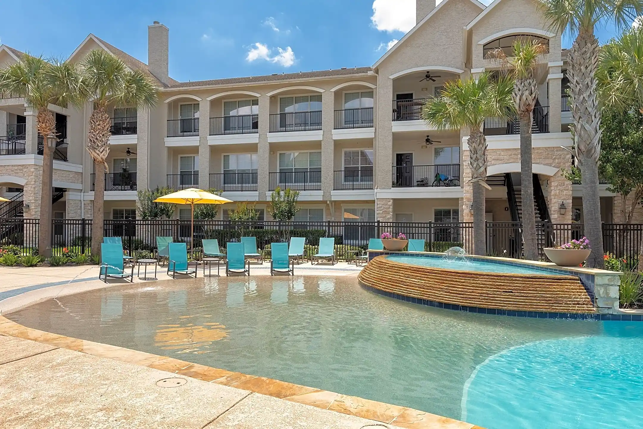 The Retreat At Cinco Ranch 3306 S Fry Rd Katy, TX Apartments for