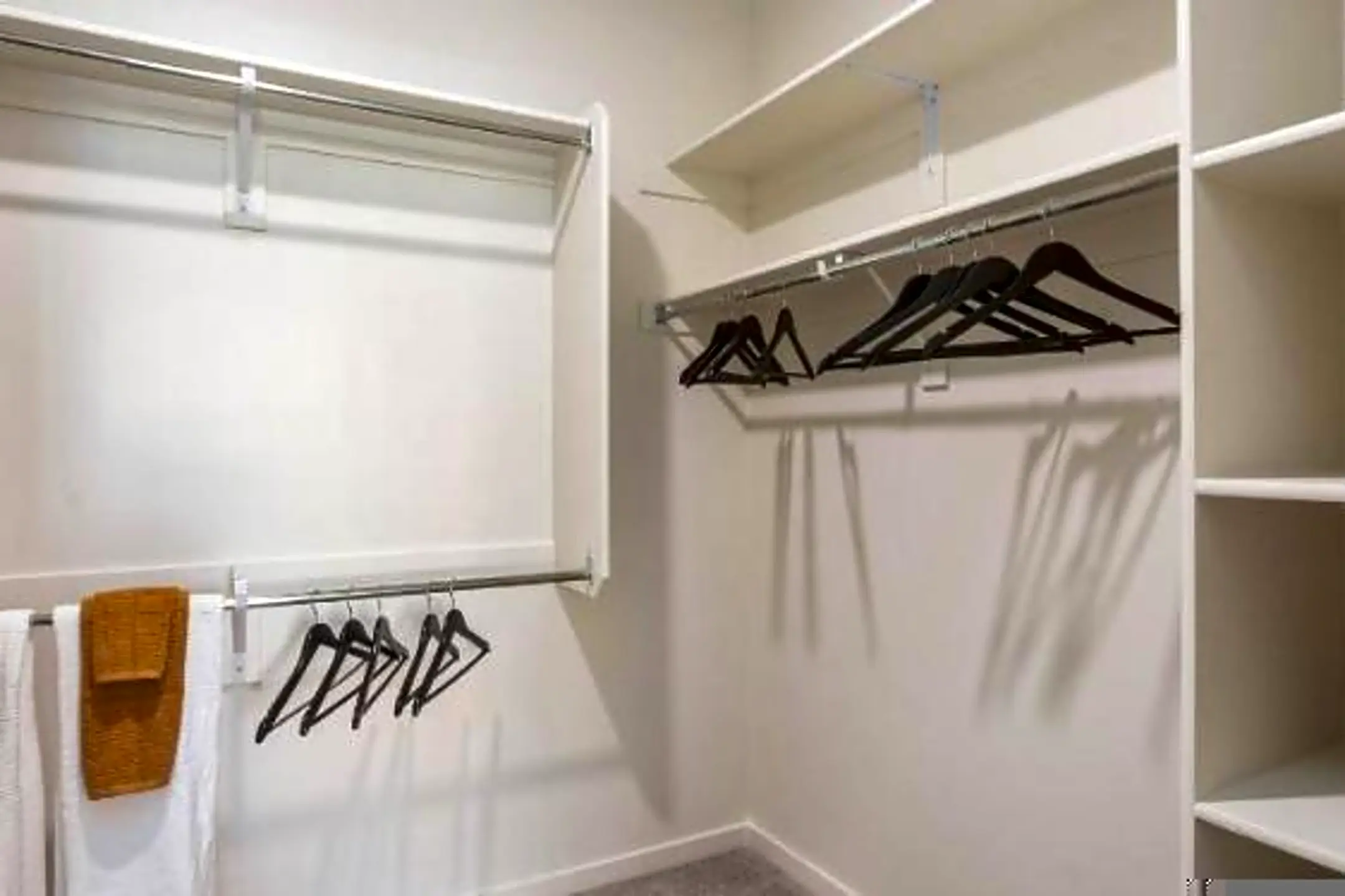 2999 Estrella Pkwy Goodyear, AZ Houses for Rent Rent.