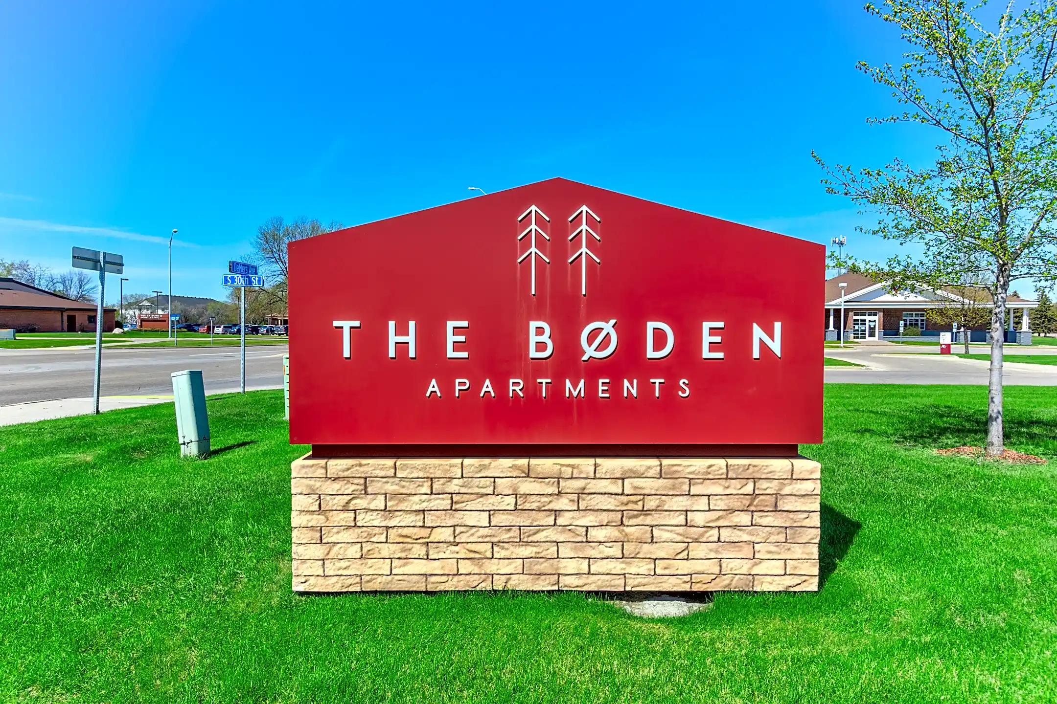 The Boden Apartments 2900 Demers Ave Grand Forks, ND Apartments for