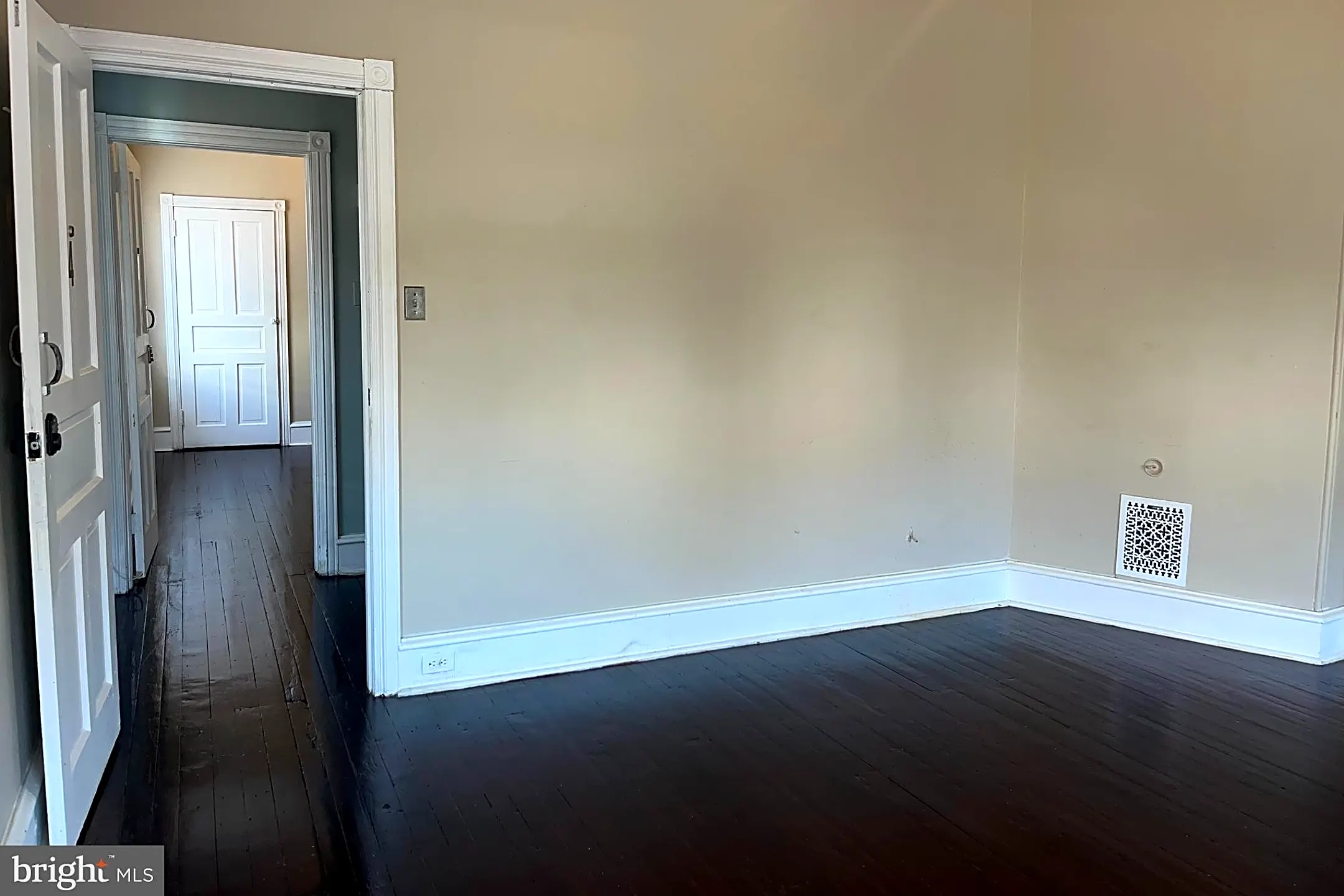 6212 Baynton St - Philadelphia, PA