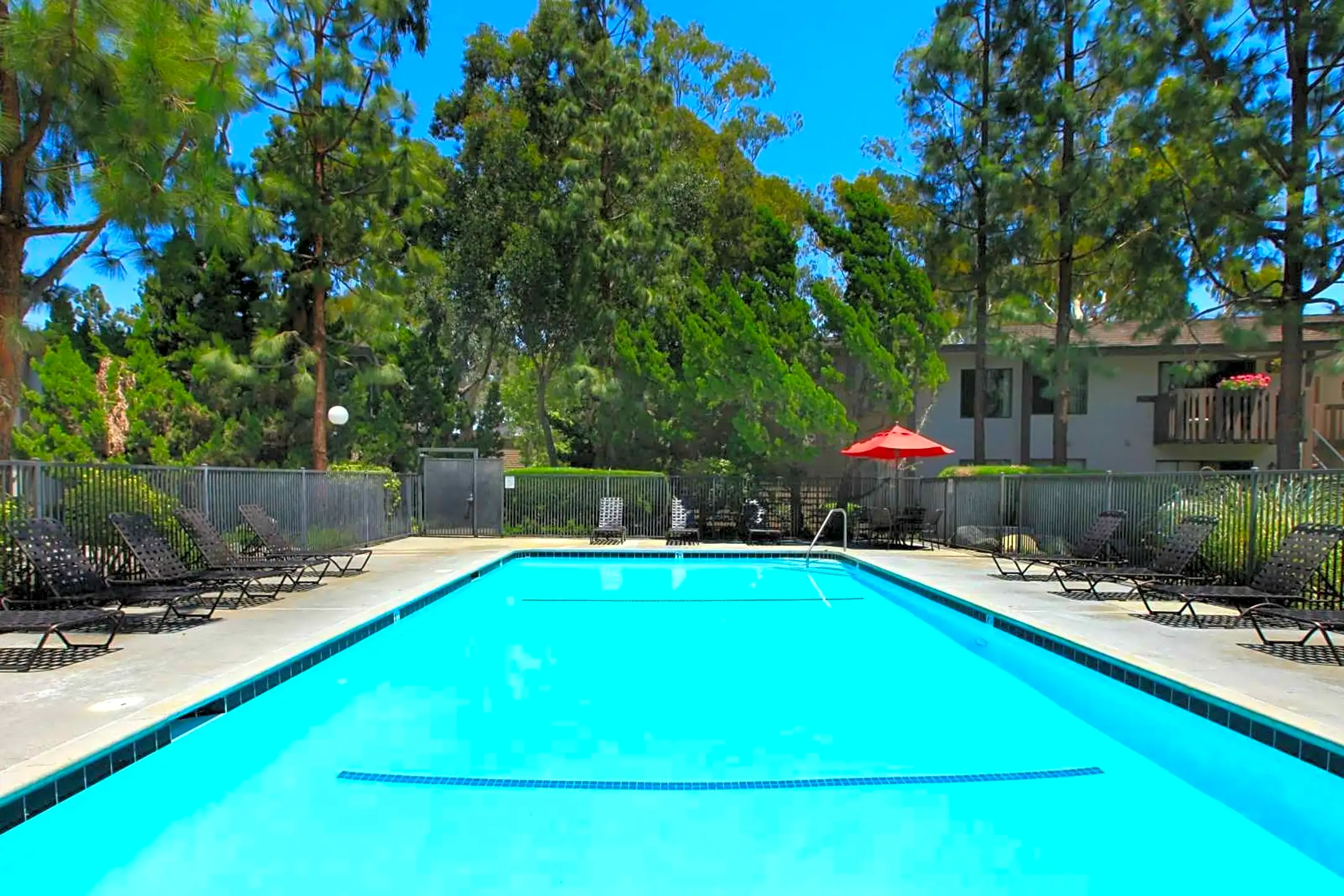 Cherry Creek Apartment Homes - Santa Ana, CA