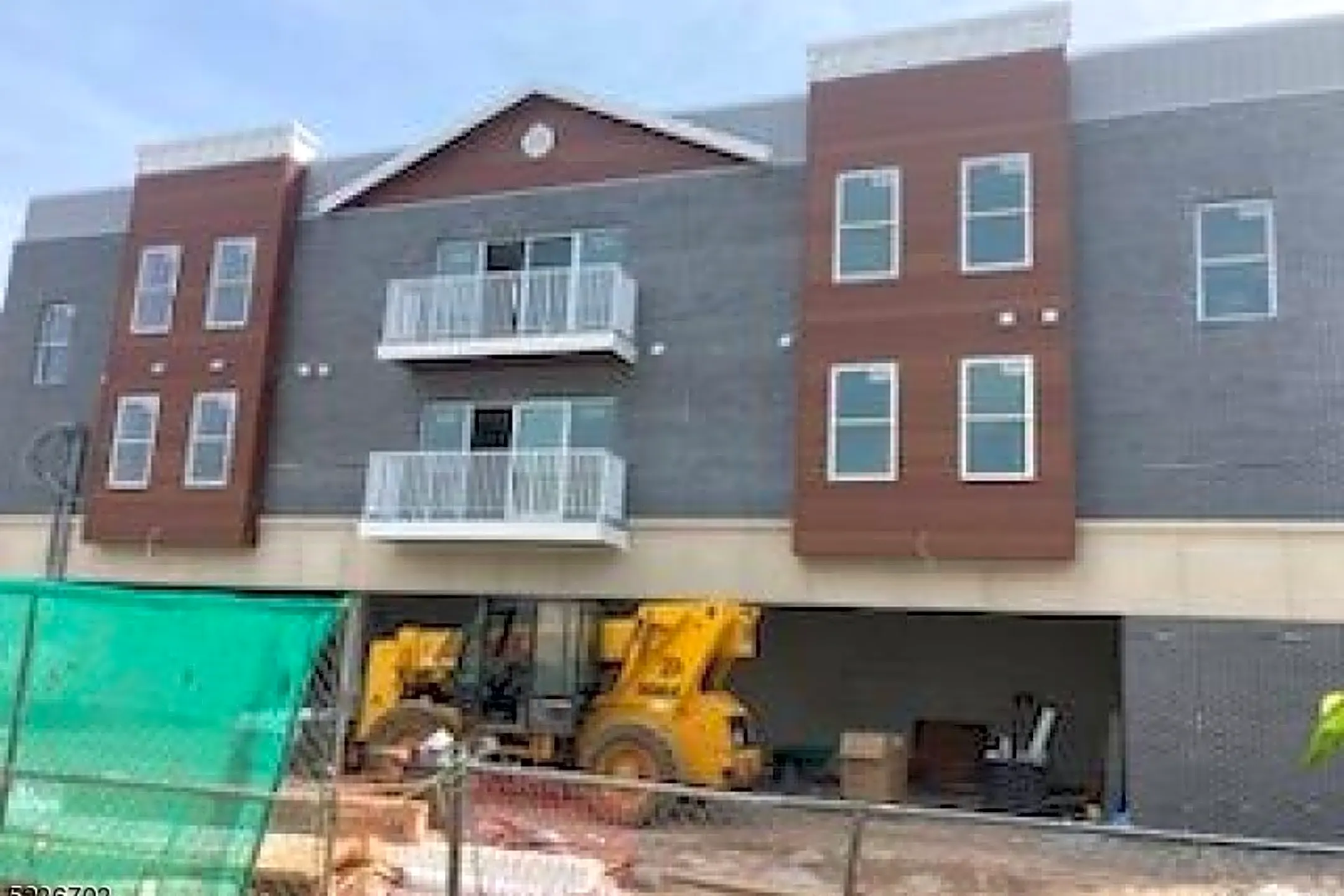 62 Westfield Ave Clark, NJ Apartments for Rent Rent.