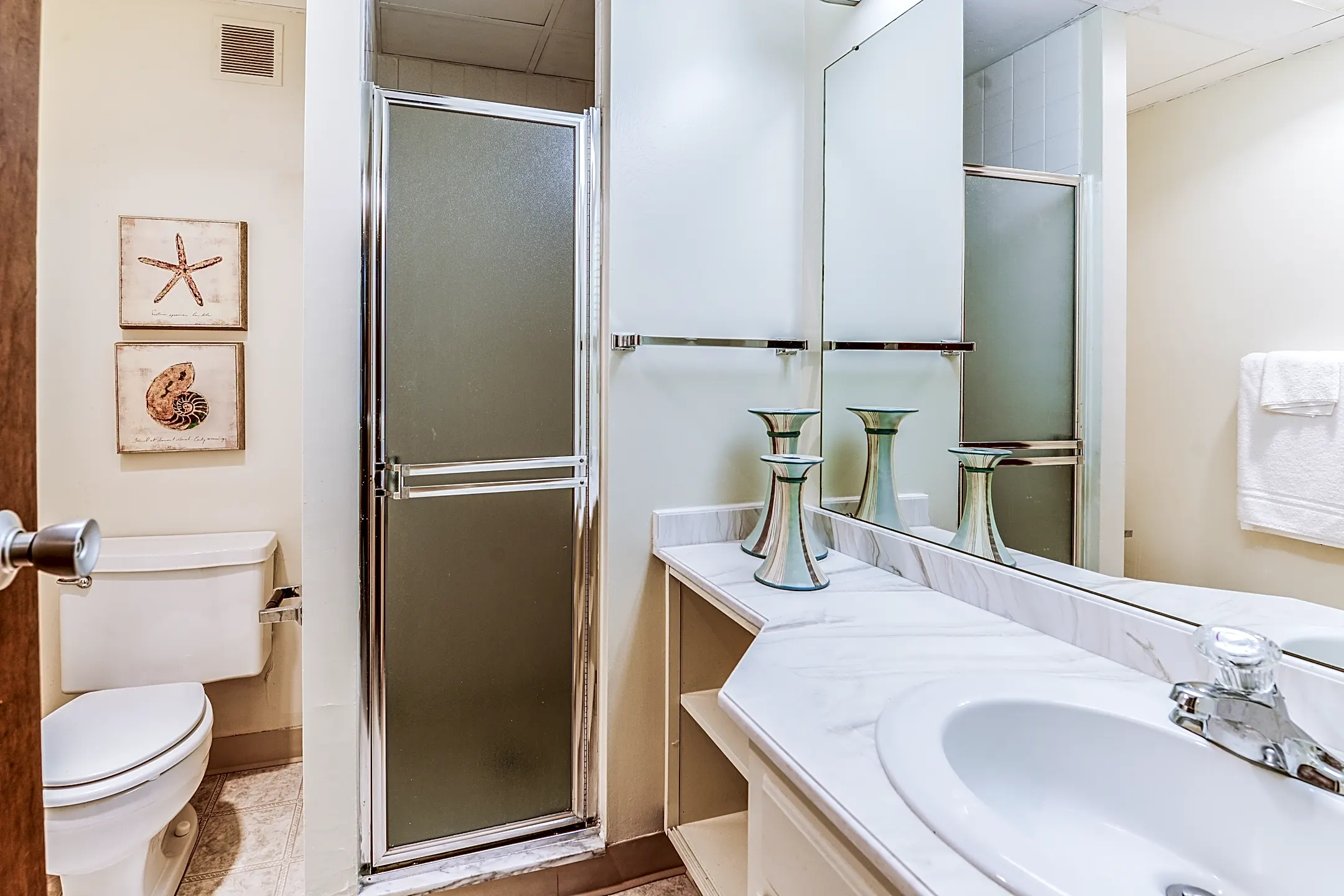 Governor's Manor Apartments 2100 E High St Springfield, OH