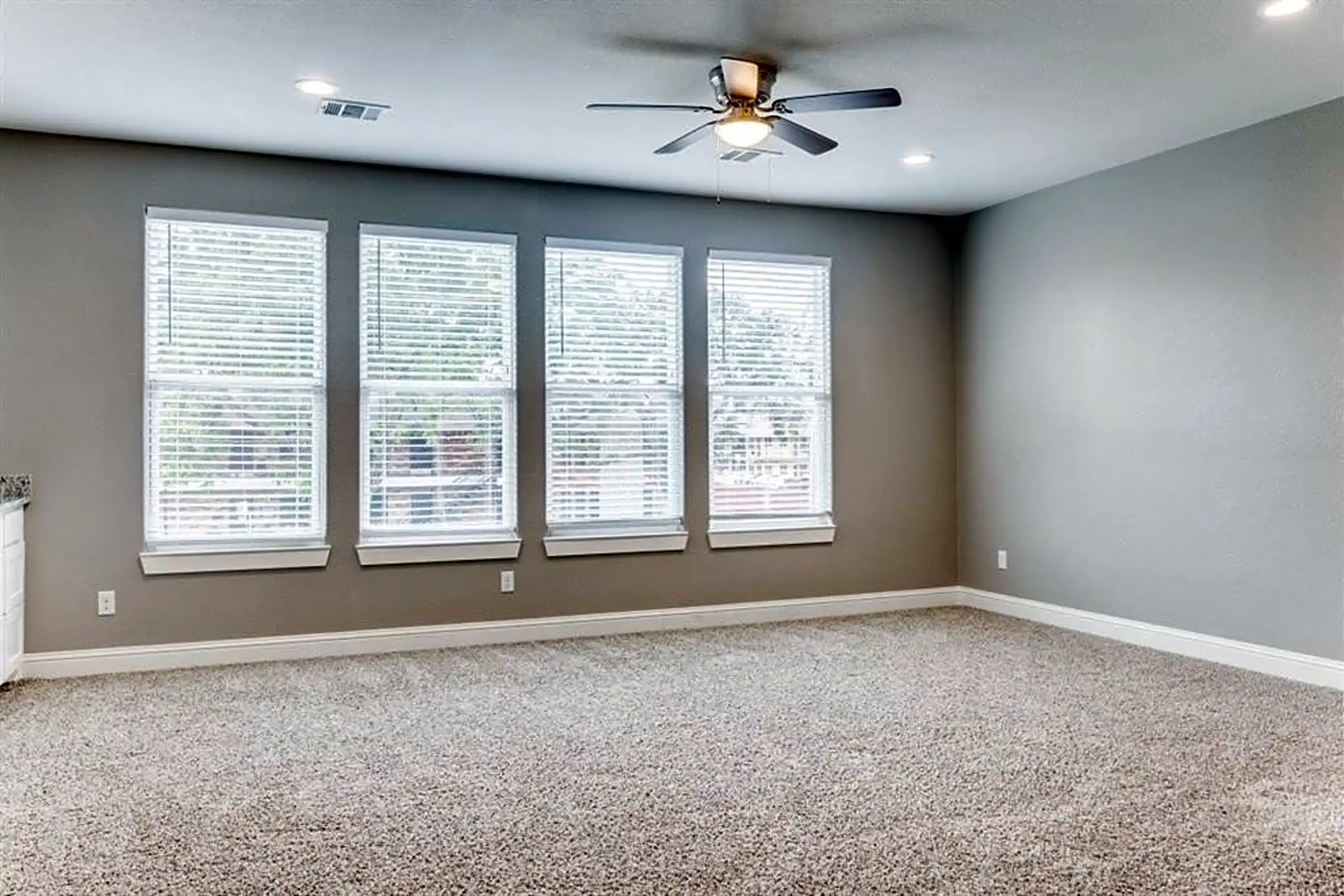 Bedroom - 805 N Nursery Rd - Irving, TX