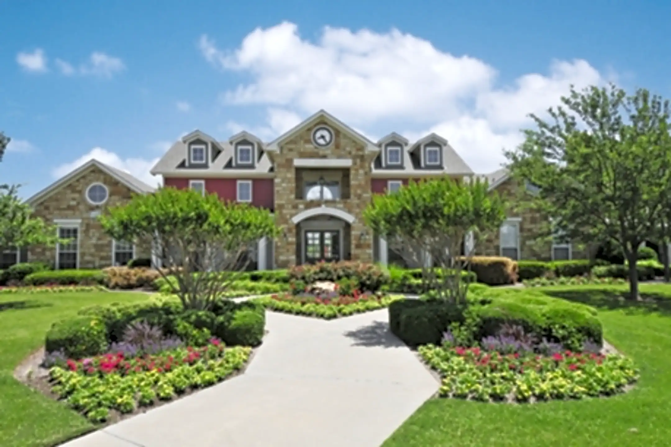 Bent Tree Townhomes 1721 South I35 East Waxahachie, TX Apartments