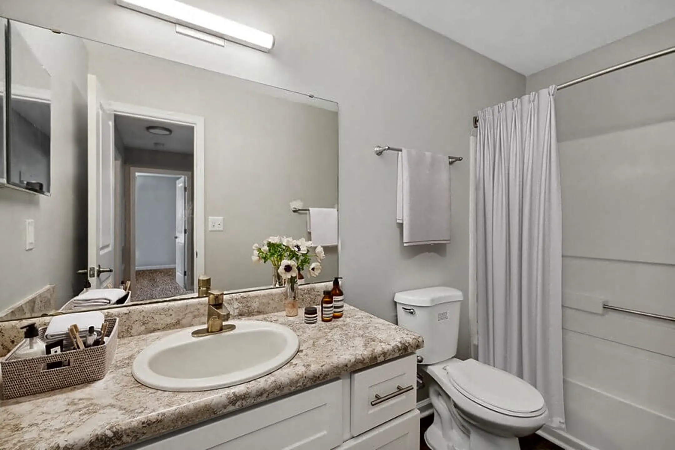 Landmark at Battleground Park Apartment Homes 3520 Drawbridge Pkwy