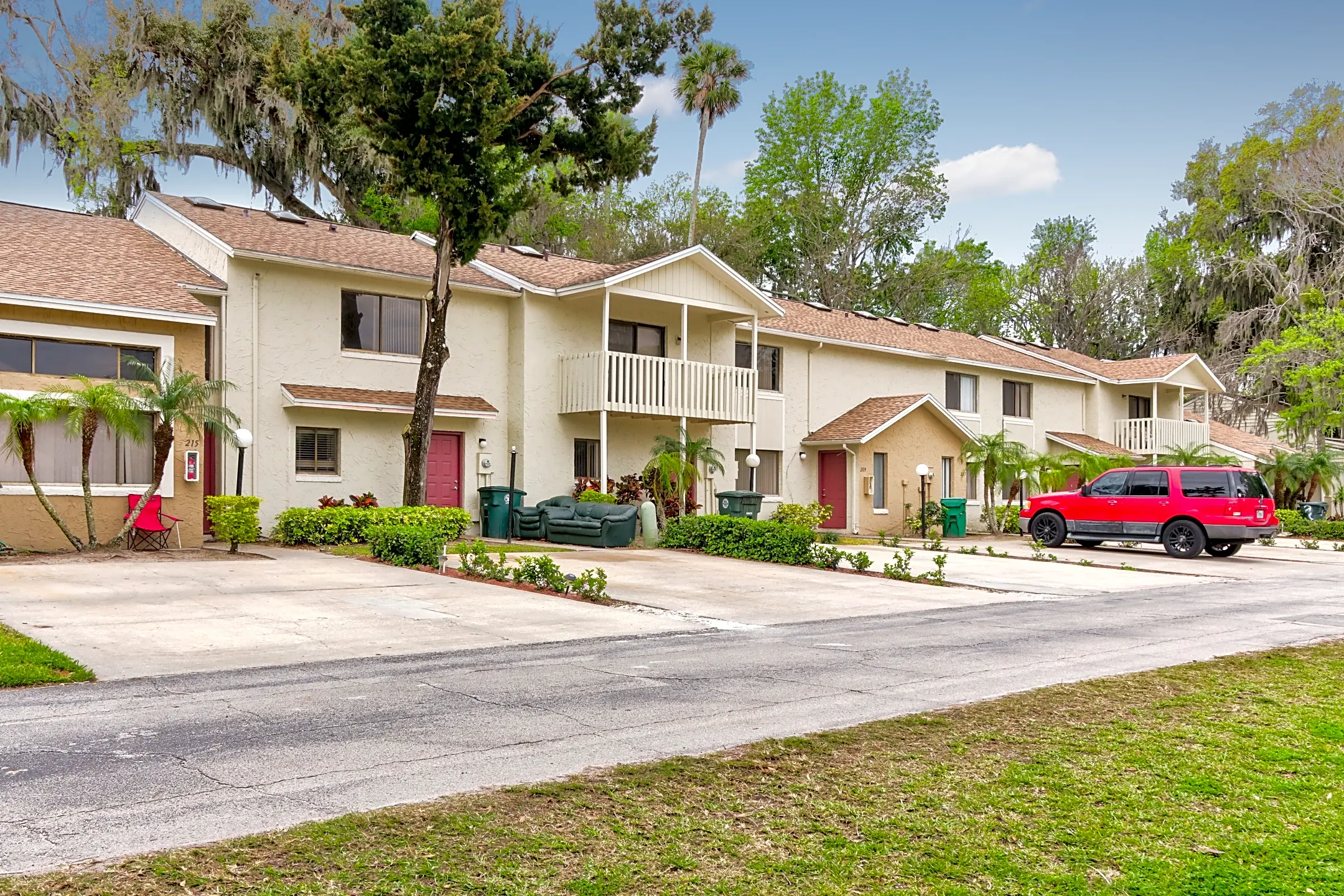 Southern Villas Apartments - Daytona Beach, FL 32114