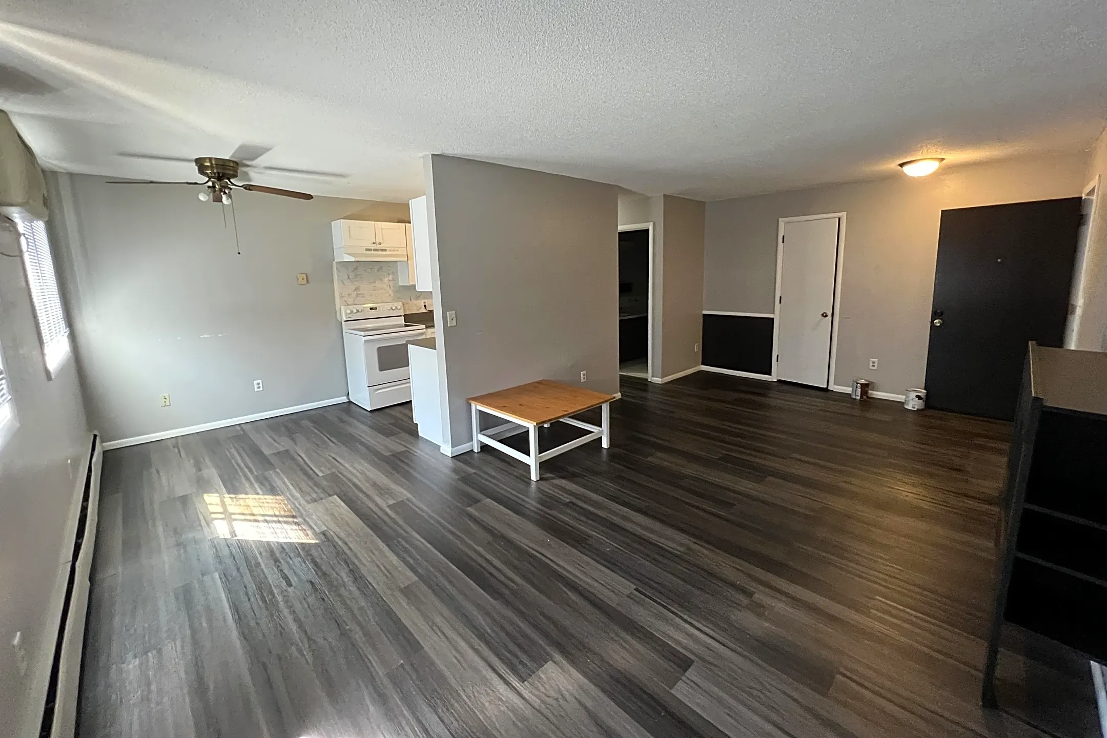 2145 McKnight Rd N Apartments North Saint Paul, MN 55109