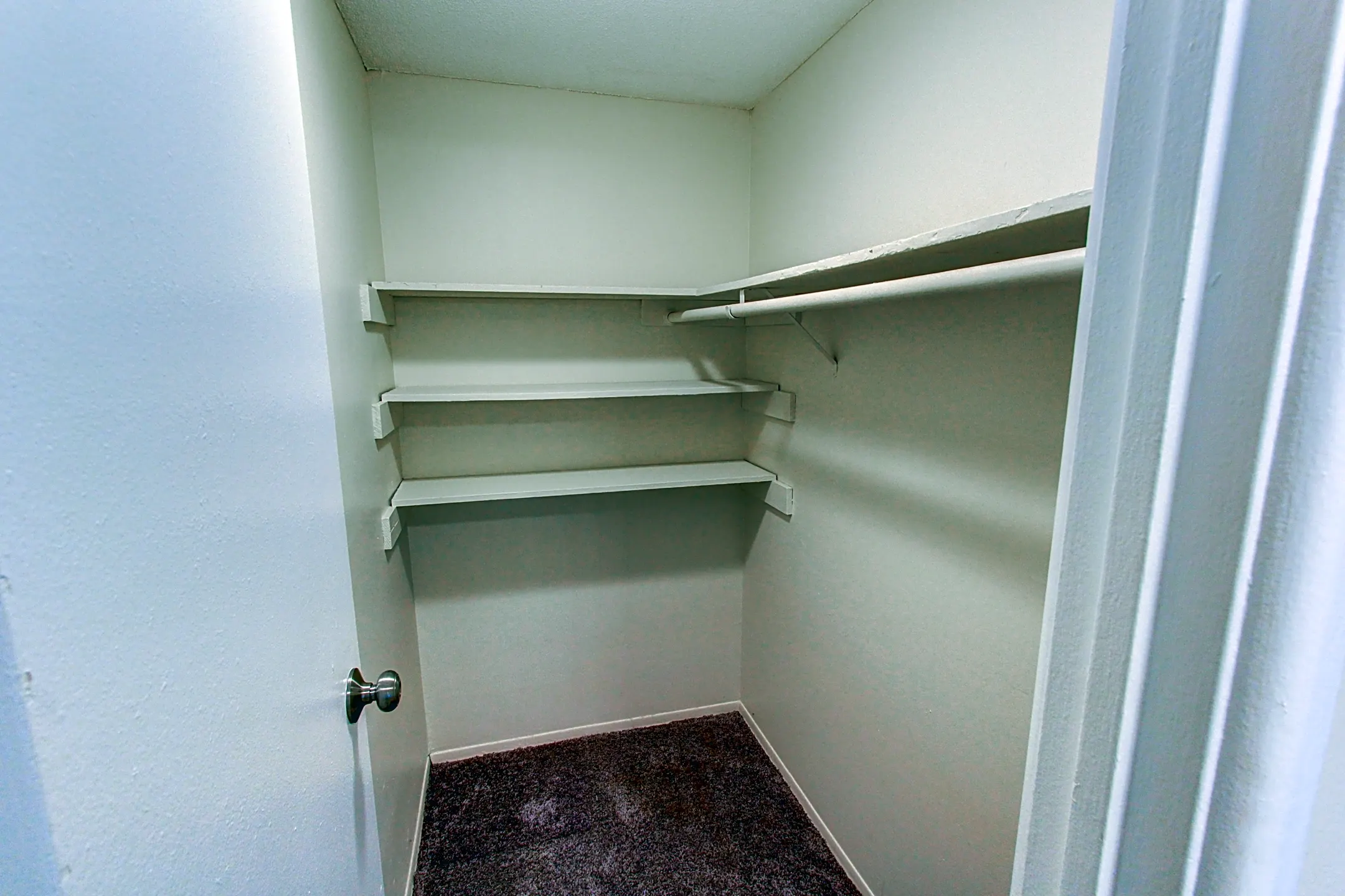 Phoenix Apartments 355 Long Hill Rd Groton, CT Apartments for Rent