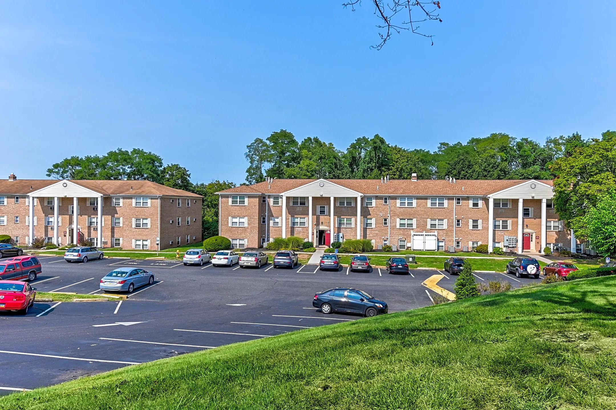 Valley View Apartments - Pottstown, PA 19465