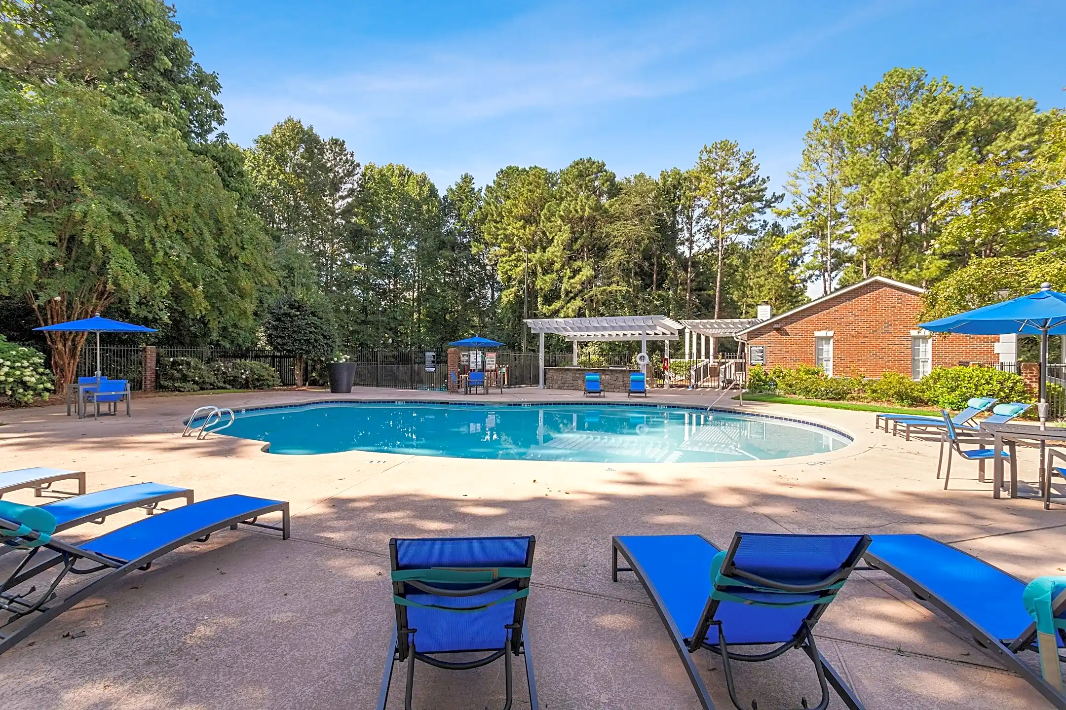 Spalding Bridge 7445 Trowbridge Rd Sandy Springs, GA Apartments for
