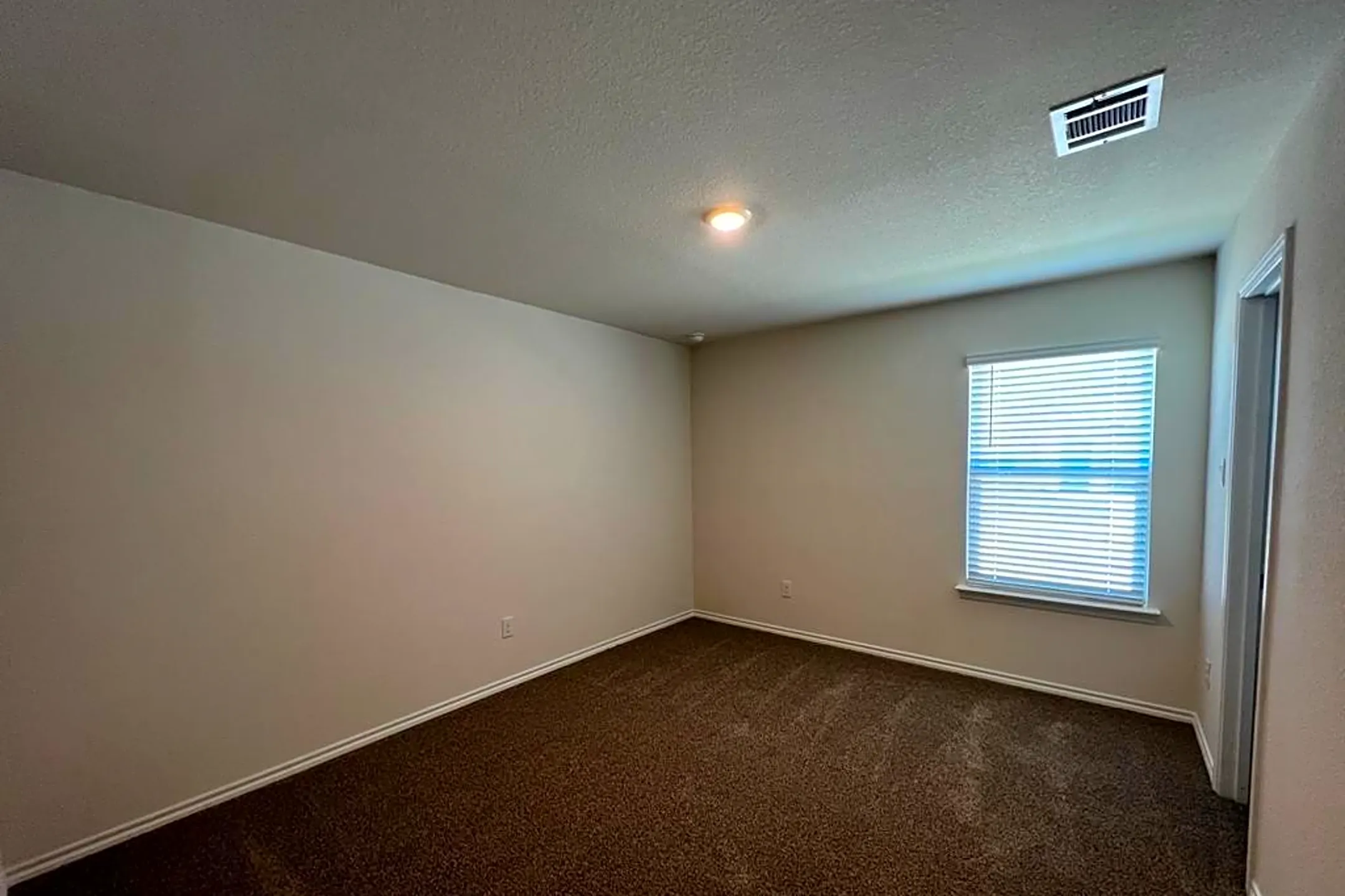 2200 Sidney Ln Tom Bean, TX Houses for Rent Rent.