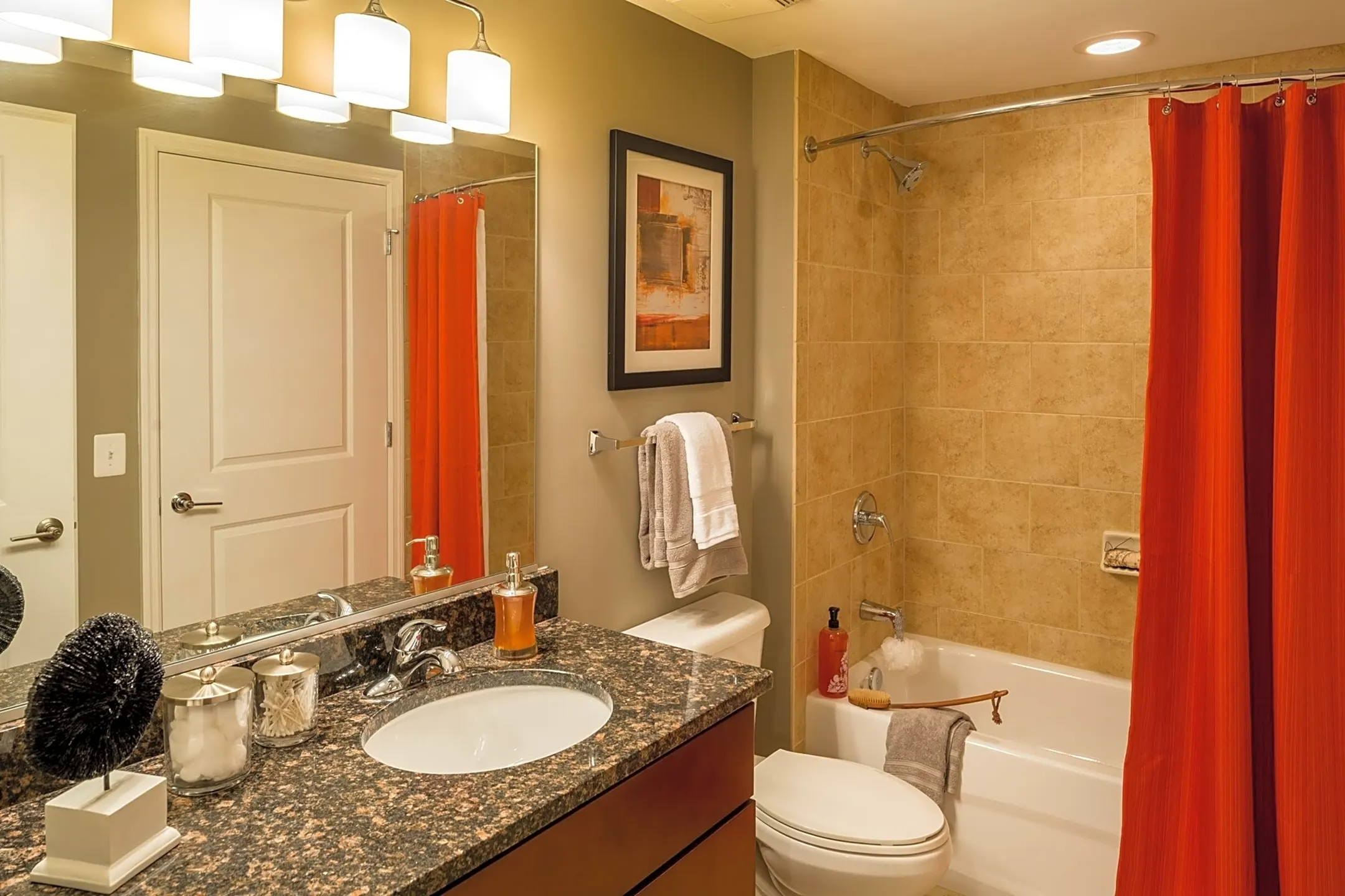 Bathroom - Meridian at Mount Vernon Triangle - Washington, DC