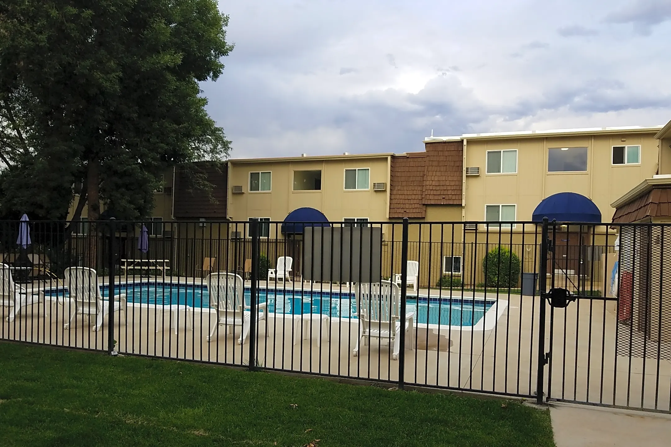 Courtyard Apartments 7015 W 120th Ave Broomfield CO For Rent Rent   Ad52f4411a49c88aae72bfd818406da4