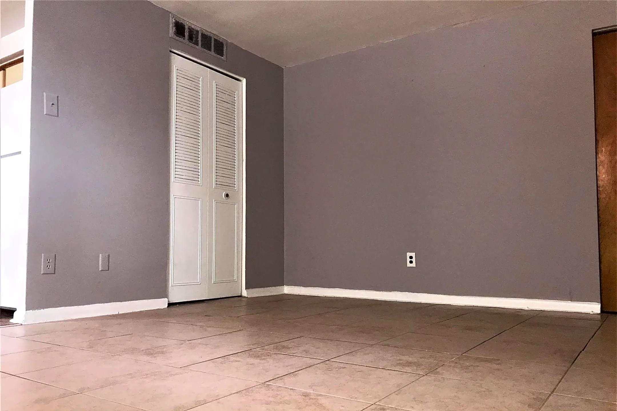 Penn Manor 7100 Oxford Ave Philadelphia, PA Apartments for Rent Rent.