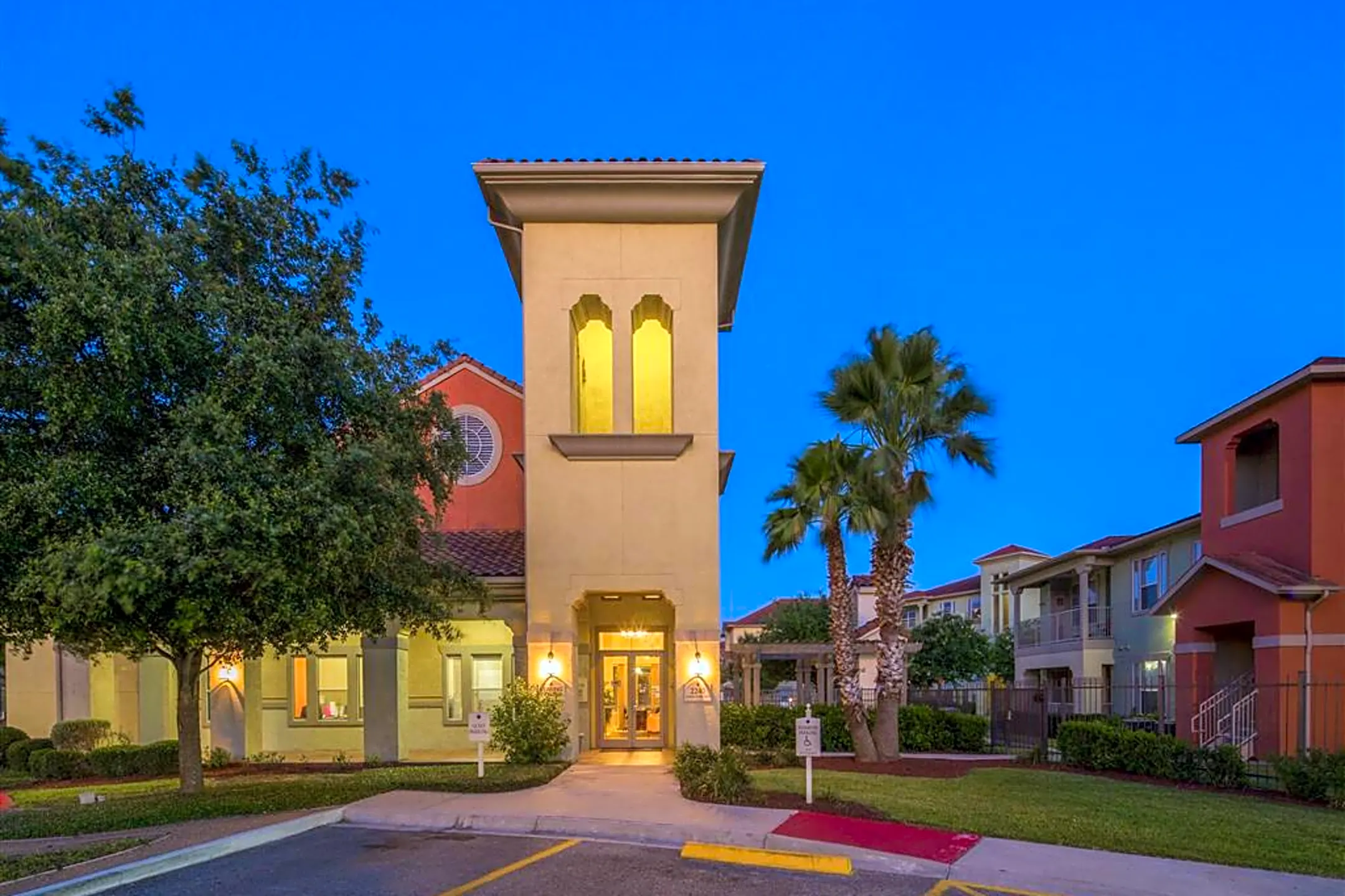 Costa Tarragona 2240 N Padre Island Dr Corpus Christi, TX