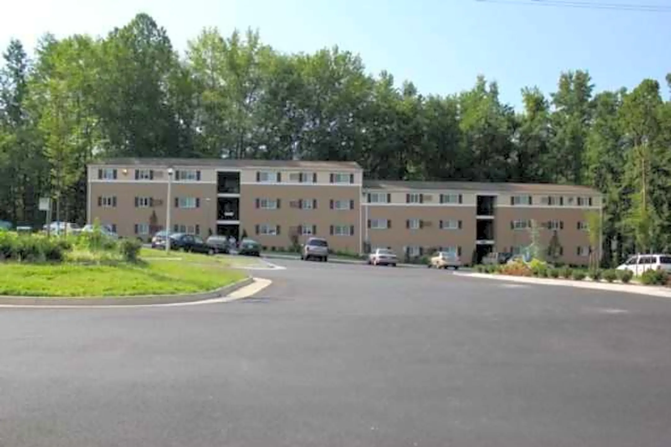 Quantico Terrace Apartments