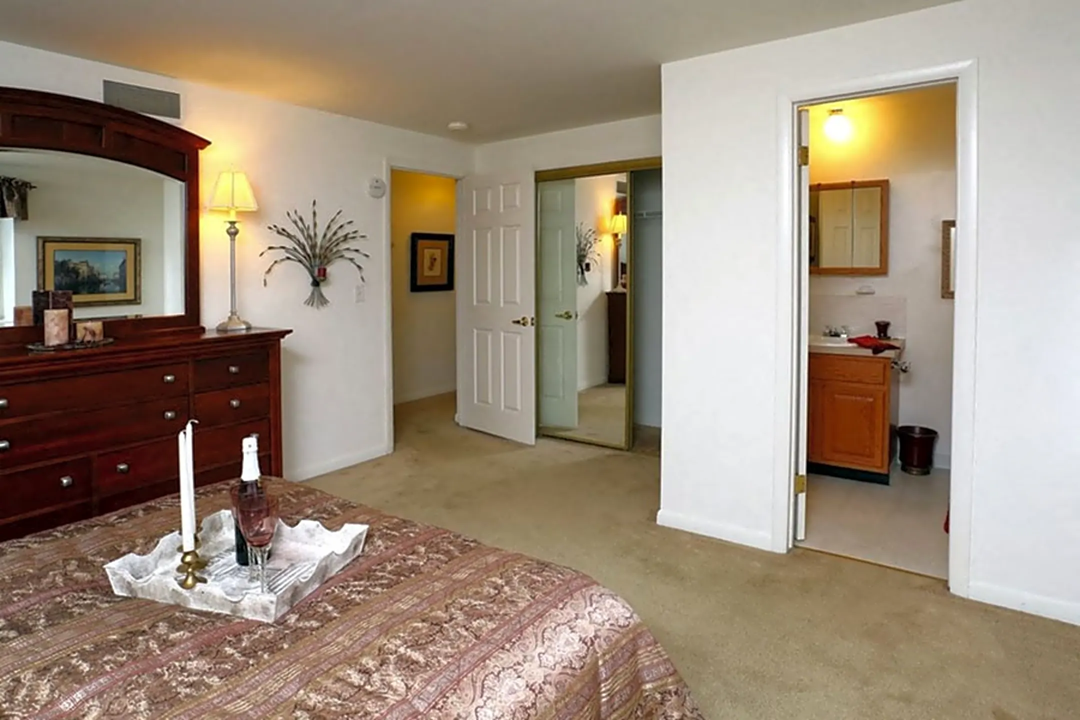 Dannybrook Apartments Buffalo, NY 14221