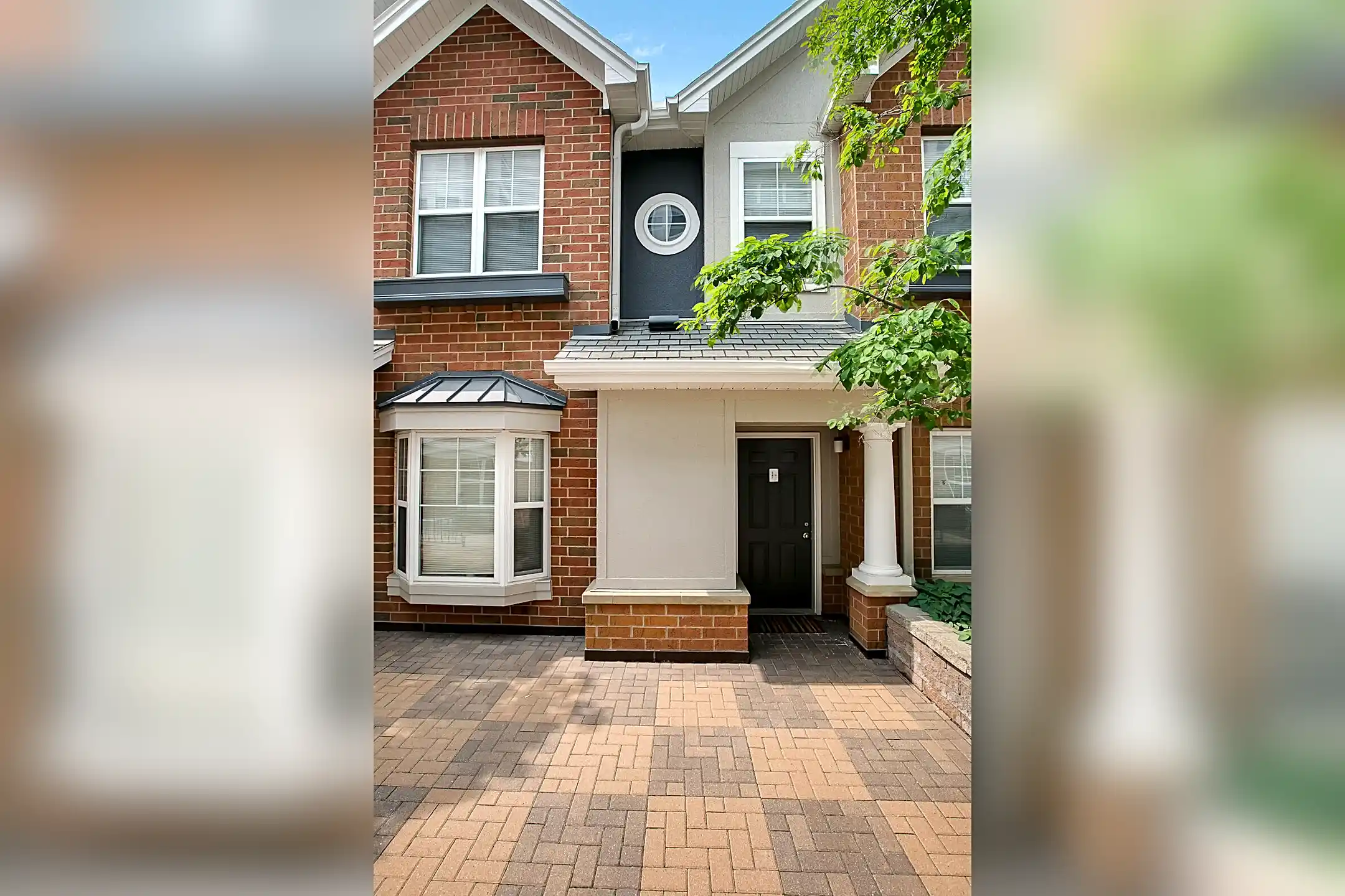 Loring Park Apartments 1300 Yale Pl Minneapolis, MN Apartments for