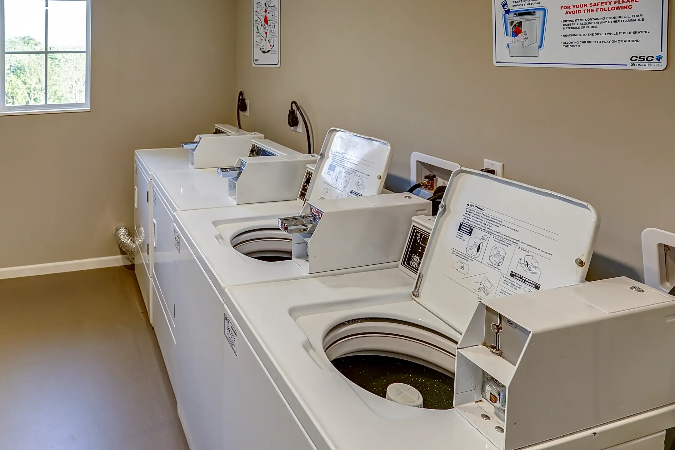 Tristan Ridge 175 South King Street Eminence, KY Apartments for