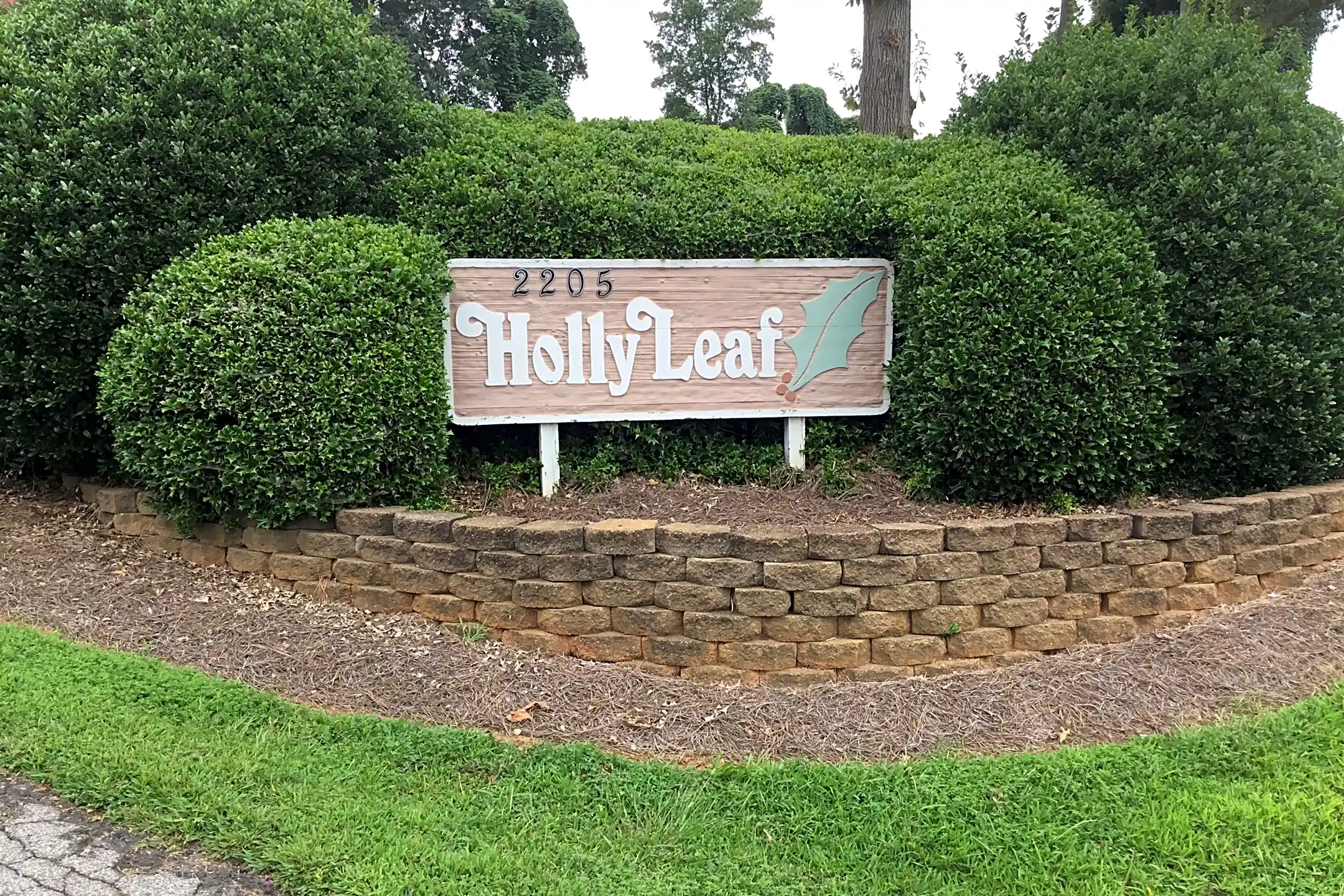 Holly leaf apartments apartments salisbury nc 28147