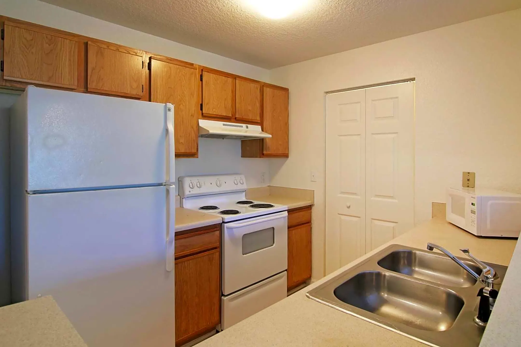 Arbor Crest - 64 N Cleveland St | Quincy, FL Apartments for Rent | Rent.