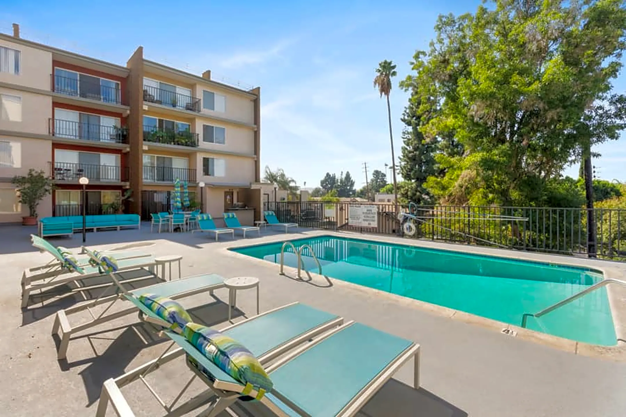 Amanda Regency - 6805 Louise Ave | Van Nuys, CA Apartments for Rent | Rent.